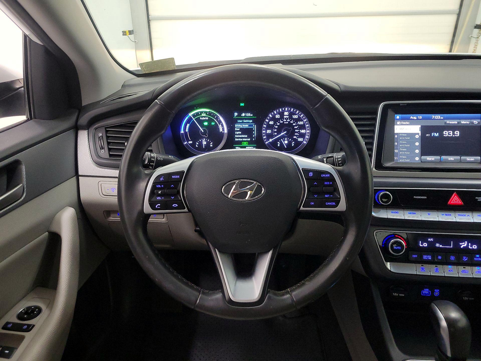 Thumbnail: 2018 Hyundai Sonata - 10