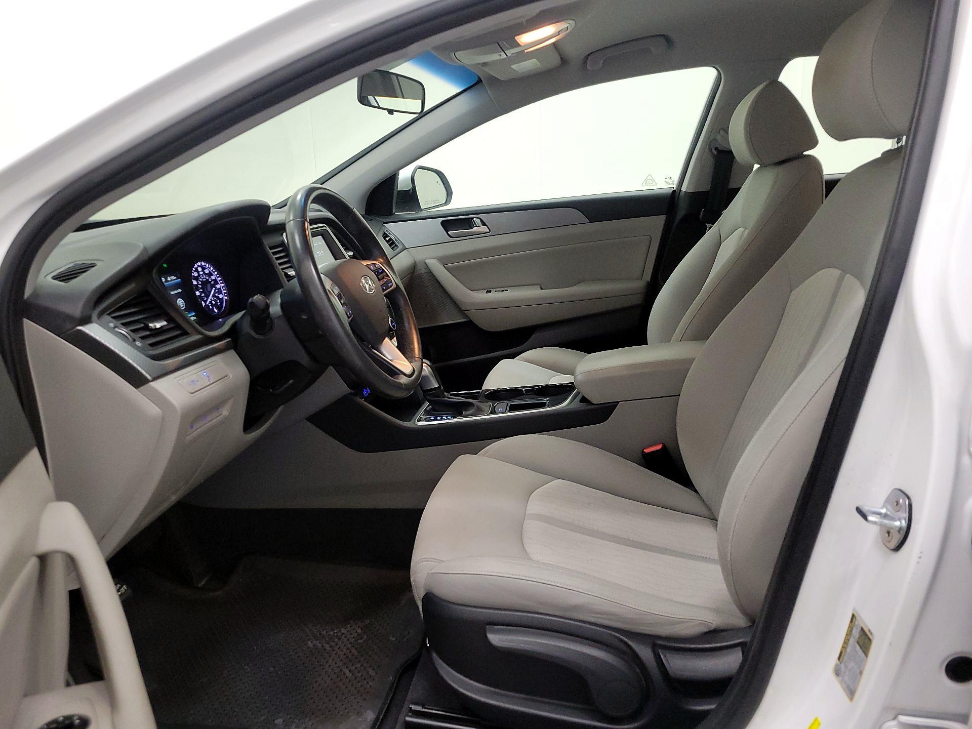 Thumbnail: 2018 Hyundai Sonata - 11