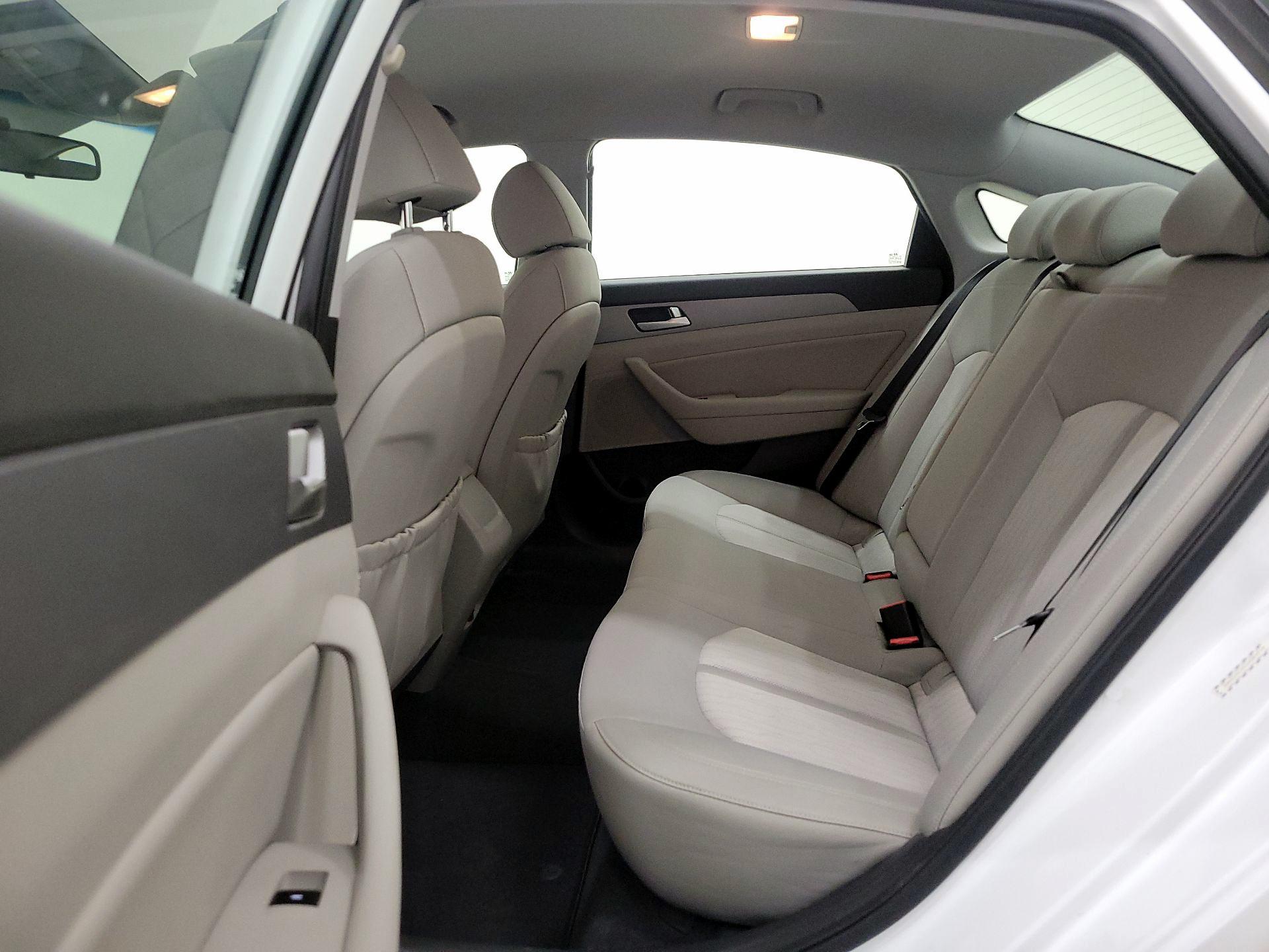 Thumbnail: 2018 Hyundai Sonata - 19