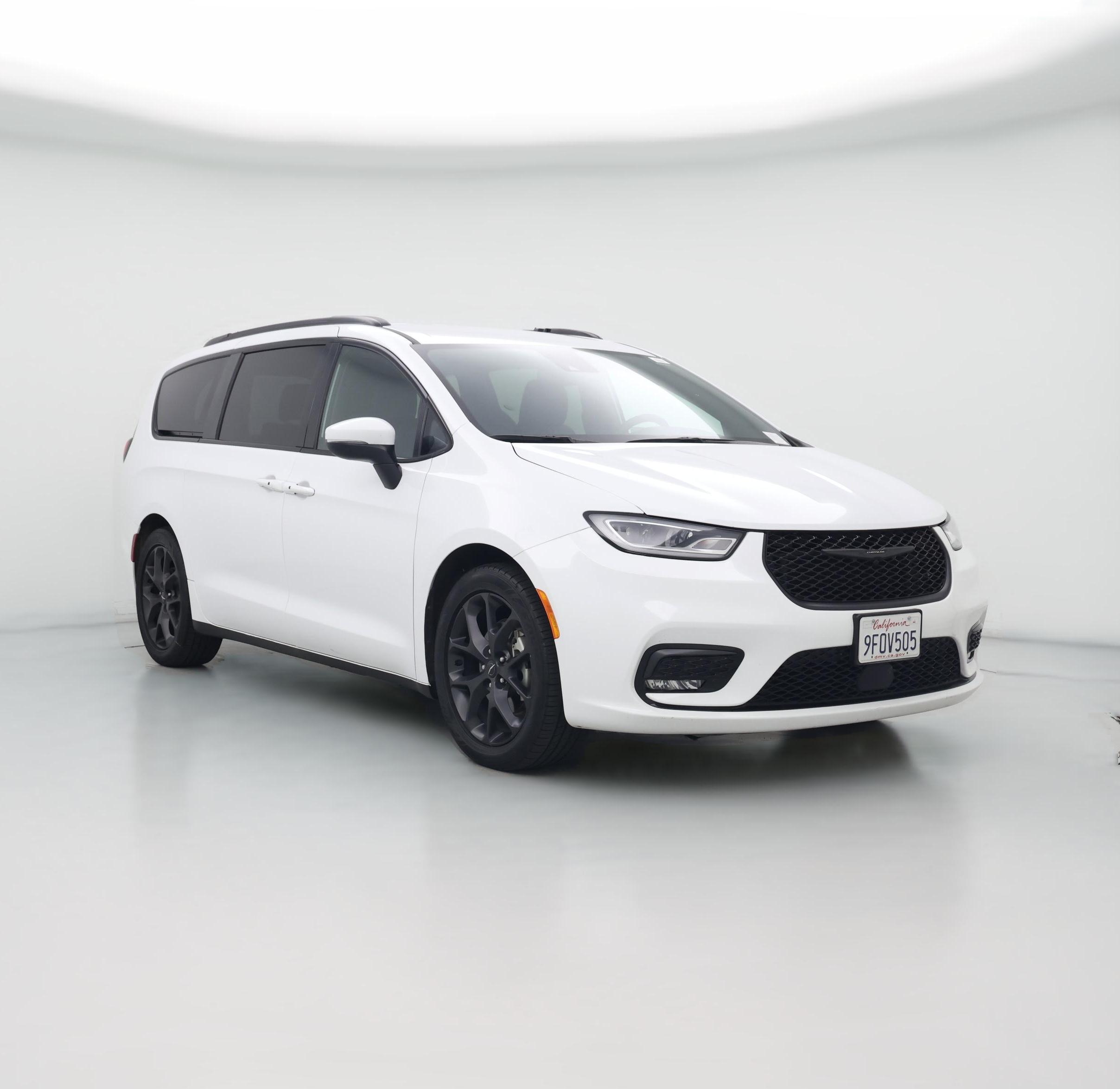 Thumbnail: 2023 Chrysler Pacifica - 1