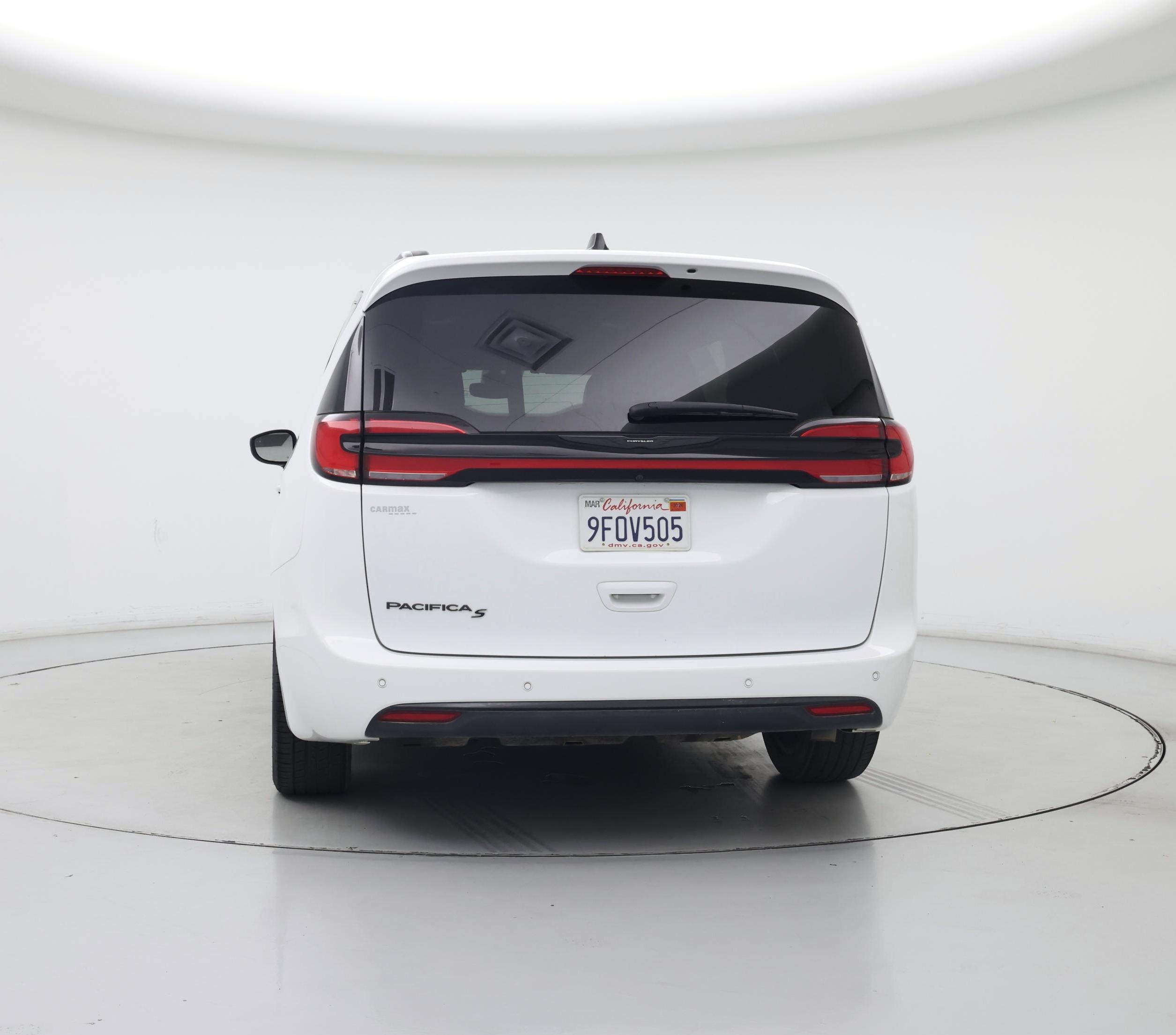 Thumbnail: 2023 Chrysler Pacifica - 6