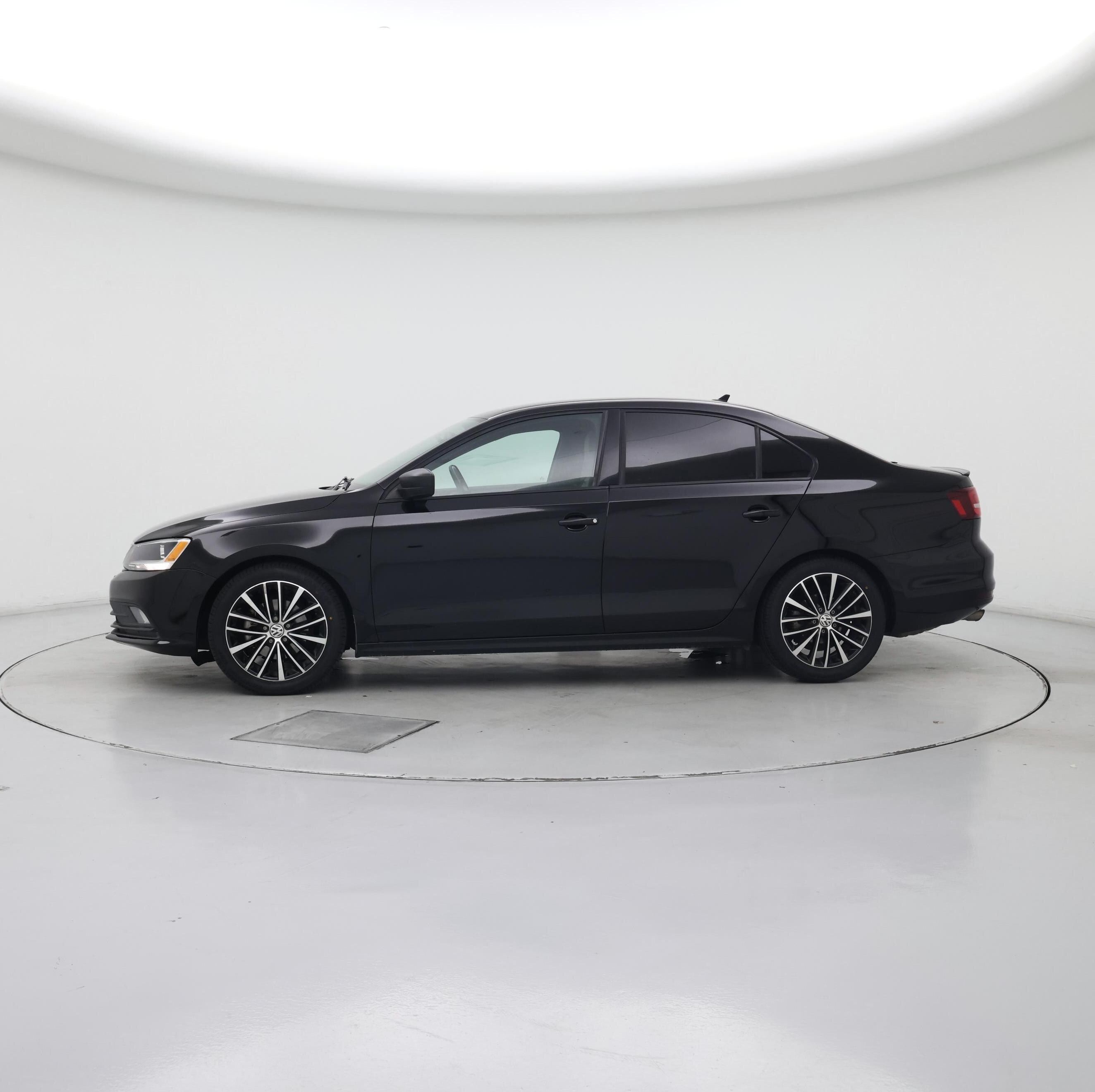 Thumbnail: 2016 Volkswagen Jetta - 3