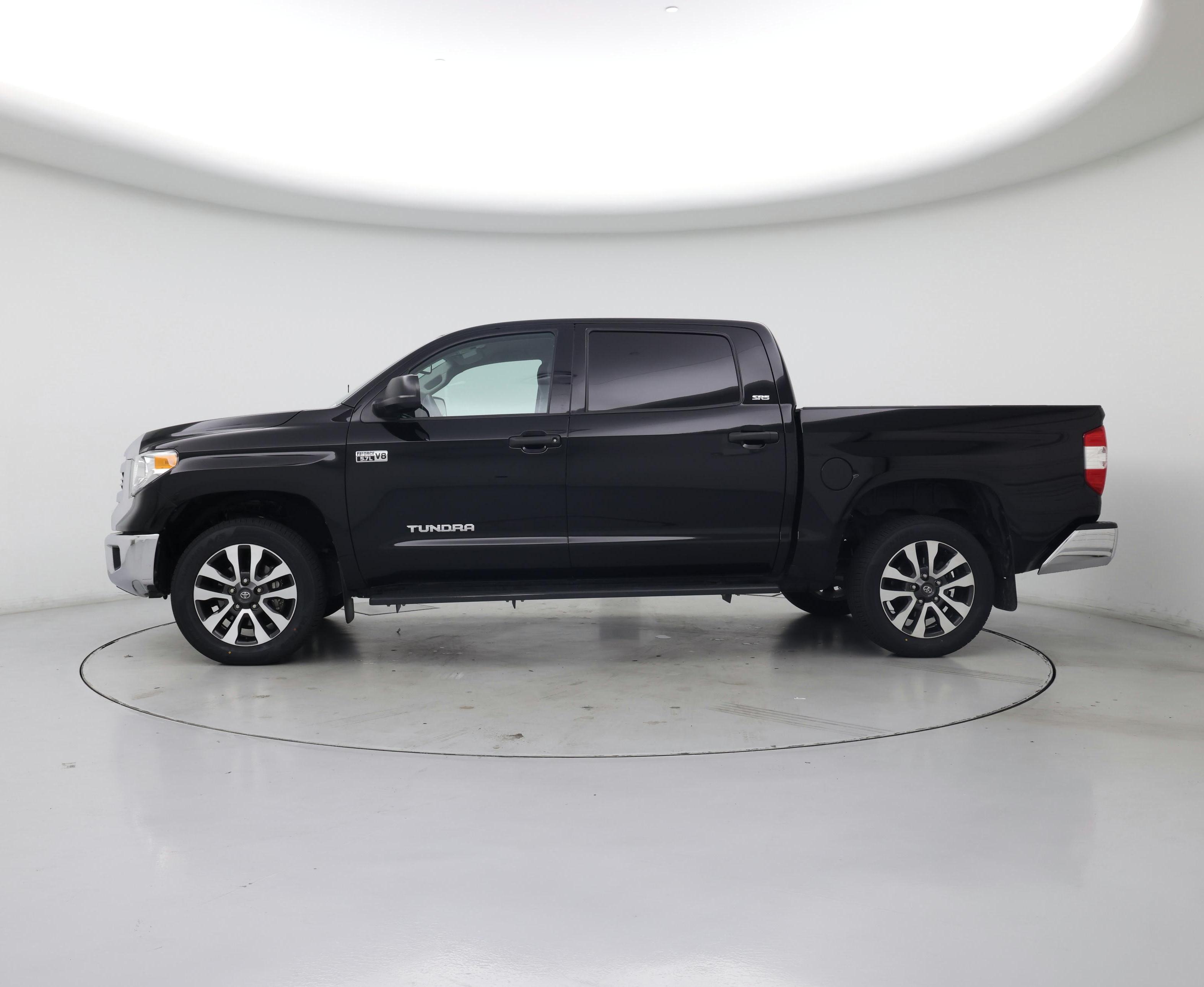 Thumbnail: 2016 Toyota Tundra - 3