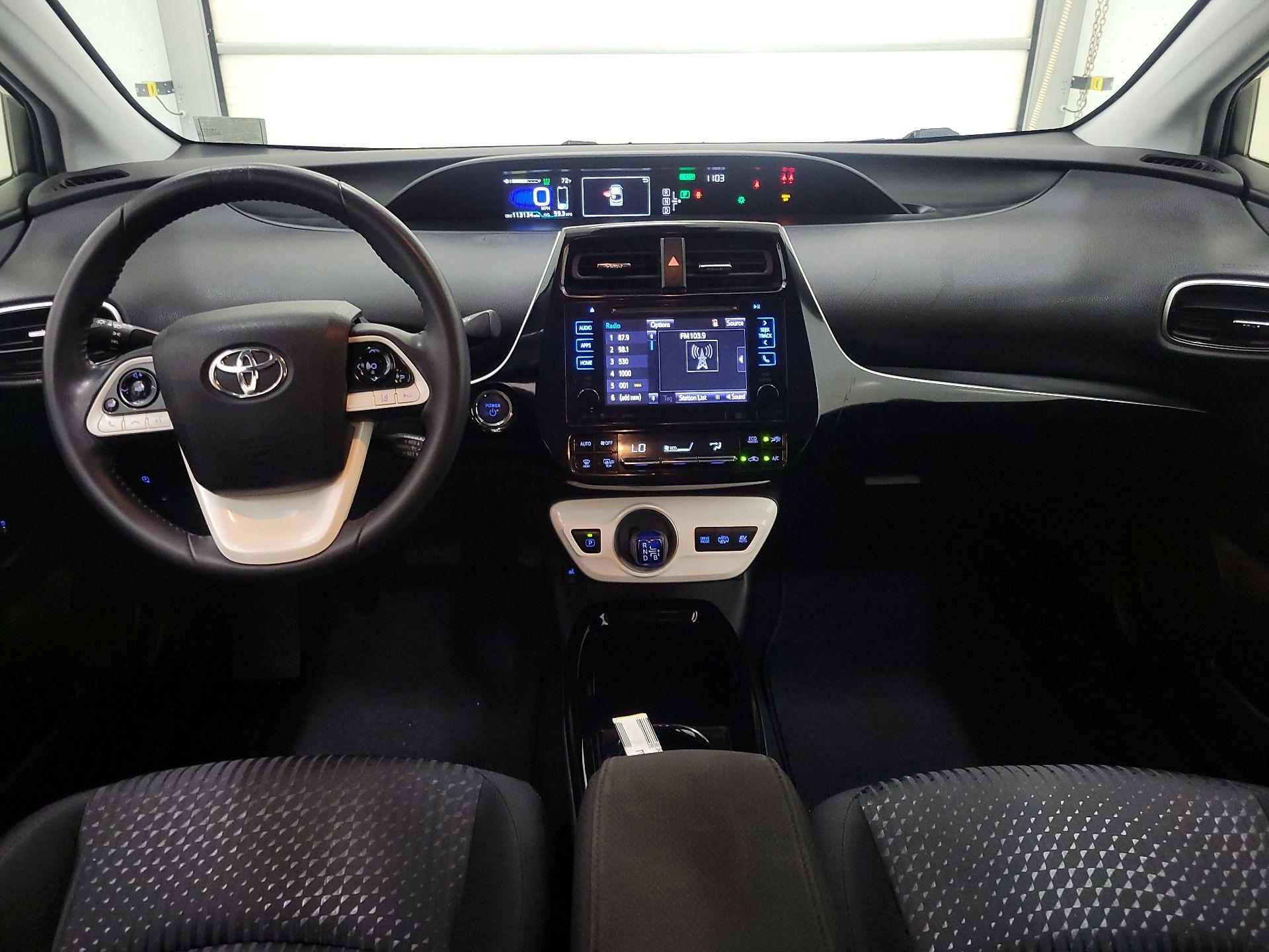 Thumbnail: 2018 Toyota Prius Prime - 9