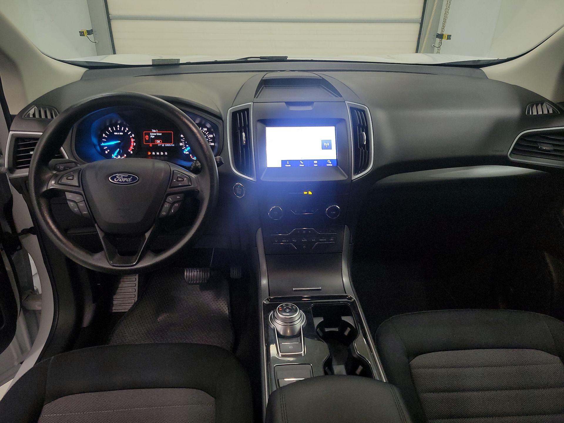 Thumbnail: 2020 Ford Edge - 9