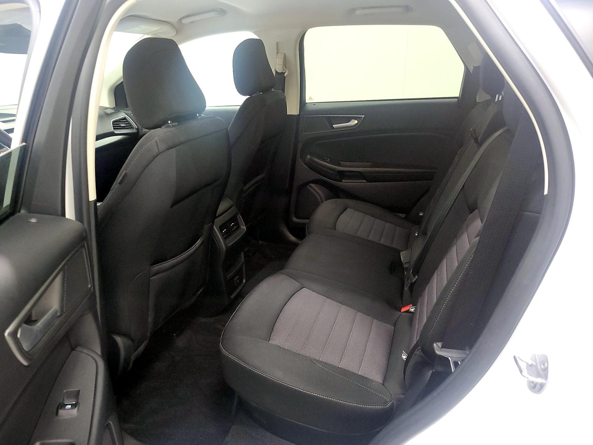 Thumbnail: 2020 Ford Edge - 19