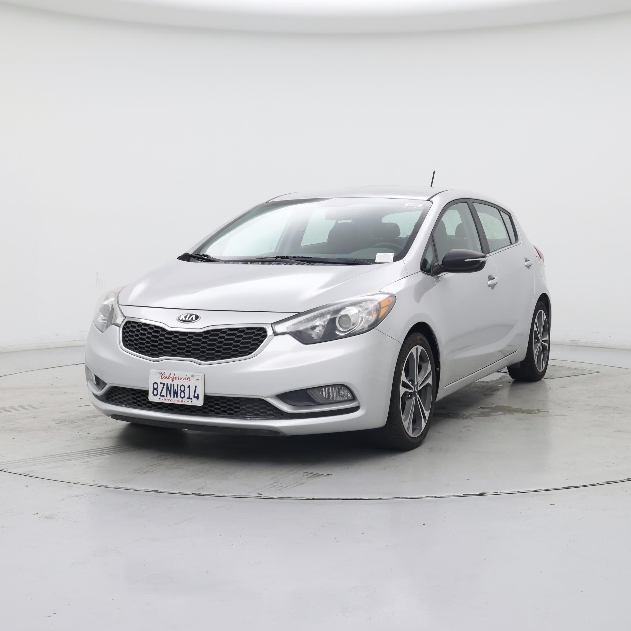 Thumbnail: 2016 Kia Forte - 4