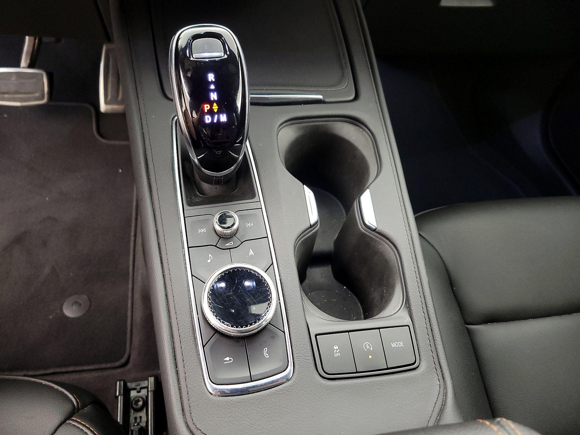 Thumbnail: 2020 Cadillac XT4 - 18