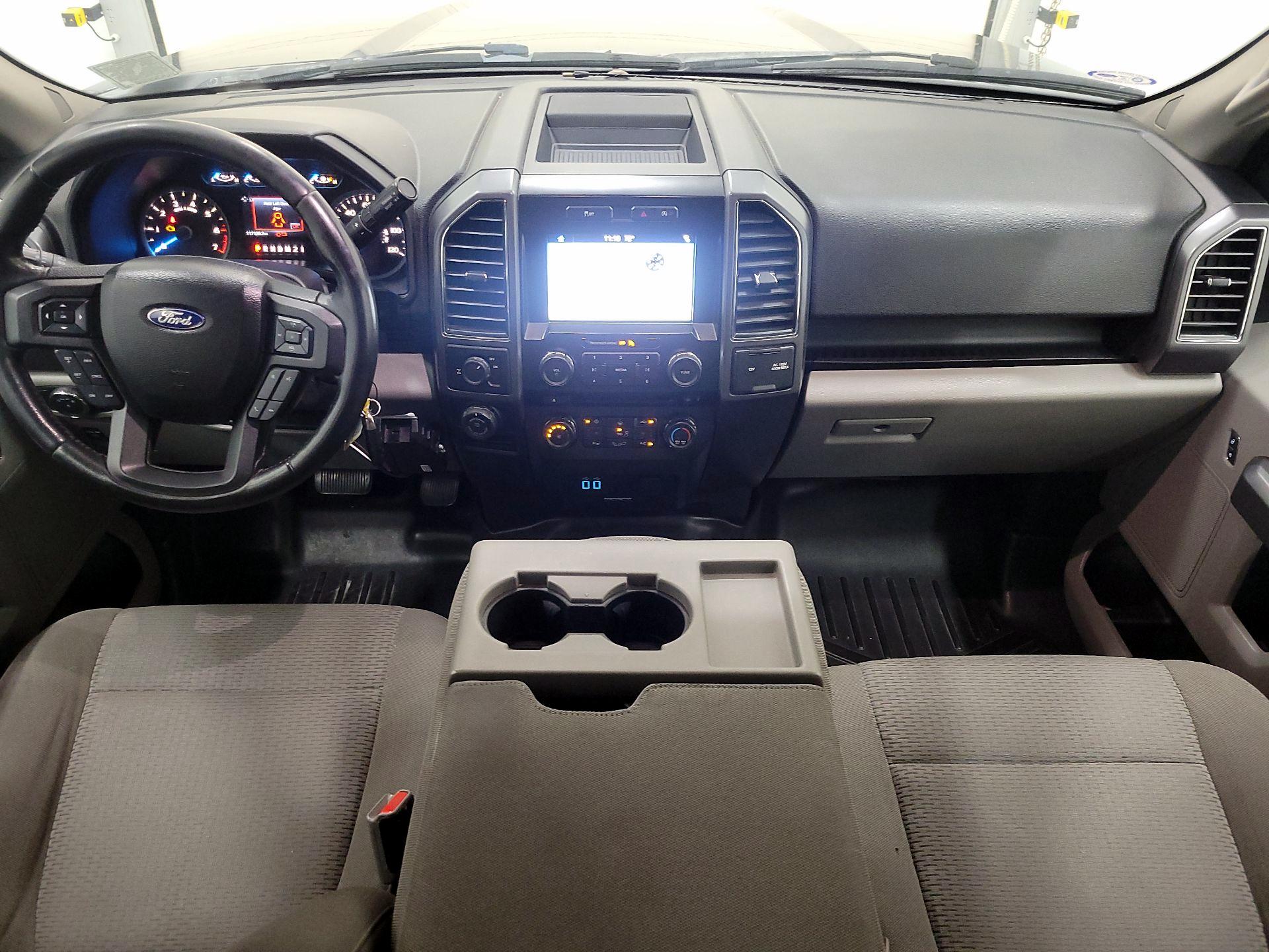 Thumbnail: 2017 Ford F-150 - 9
