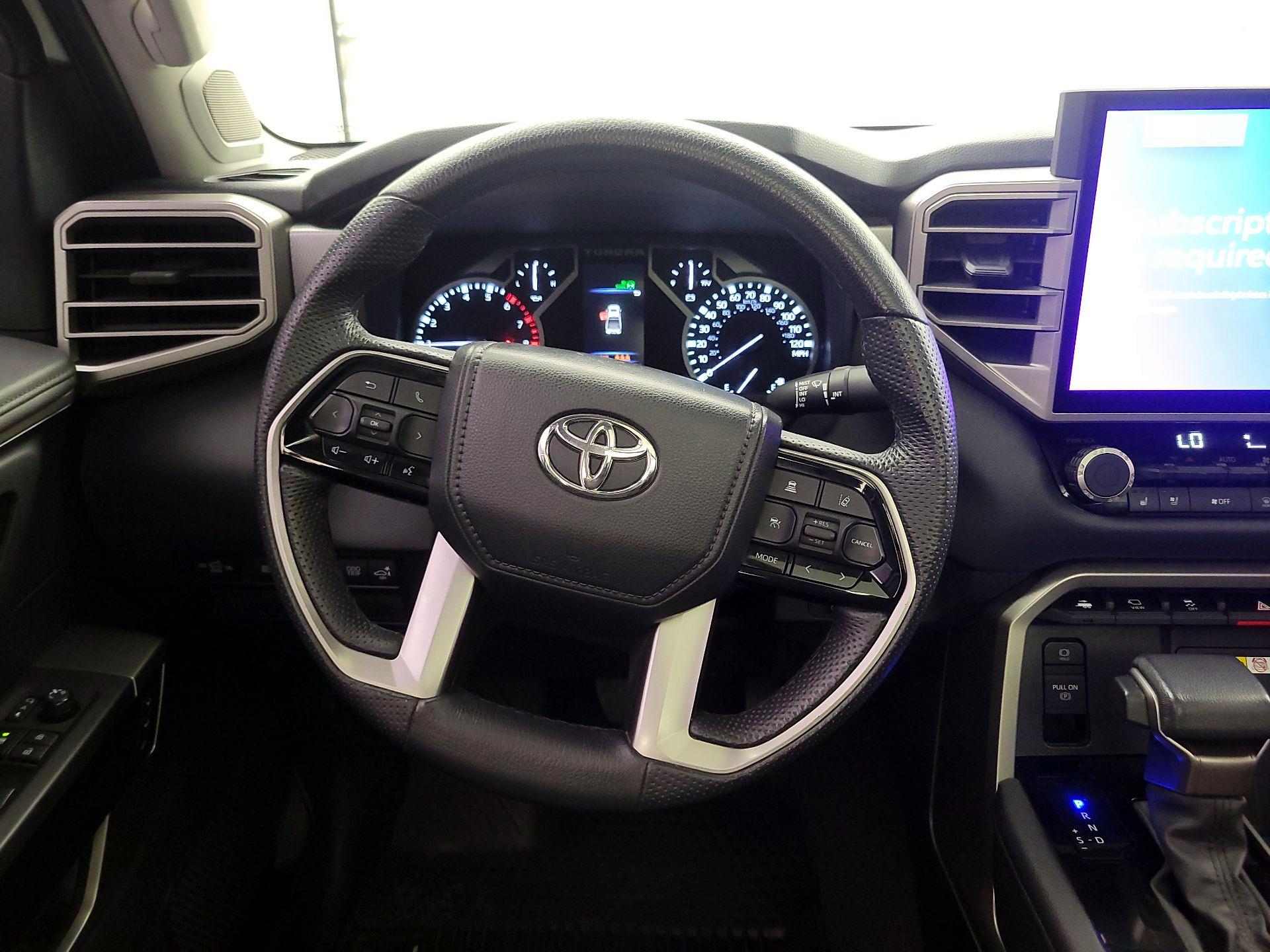 Thumbnail: 2023 Toyota Tundra - 10