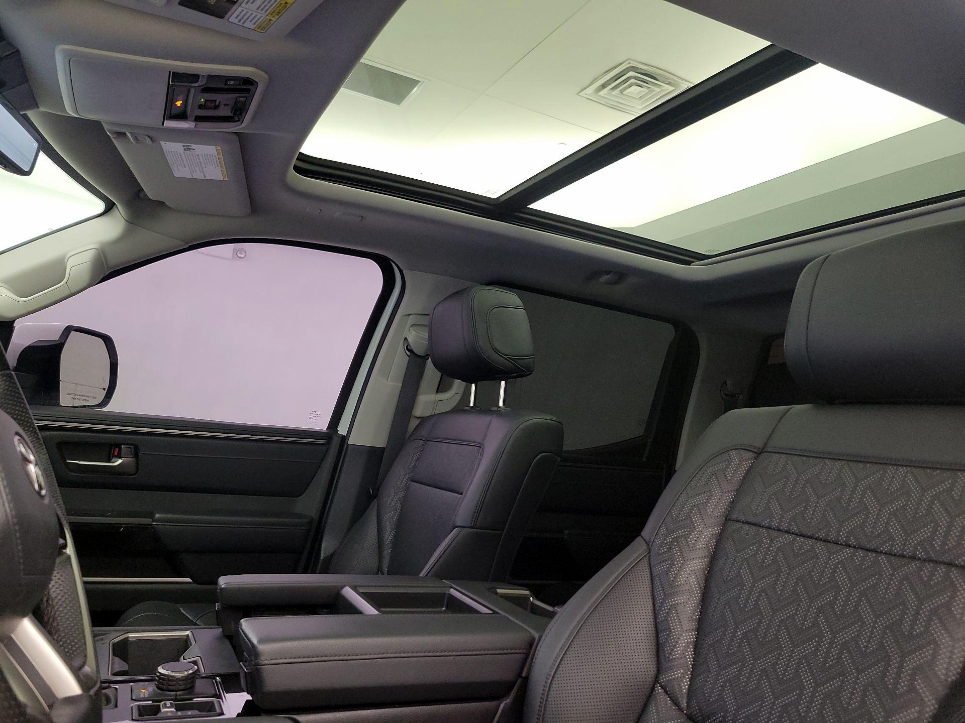 Thumbnail: 2023 Toyota Tundra - 19