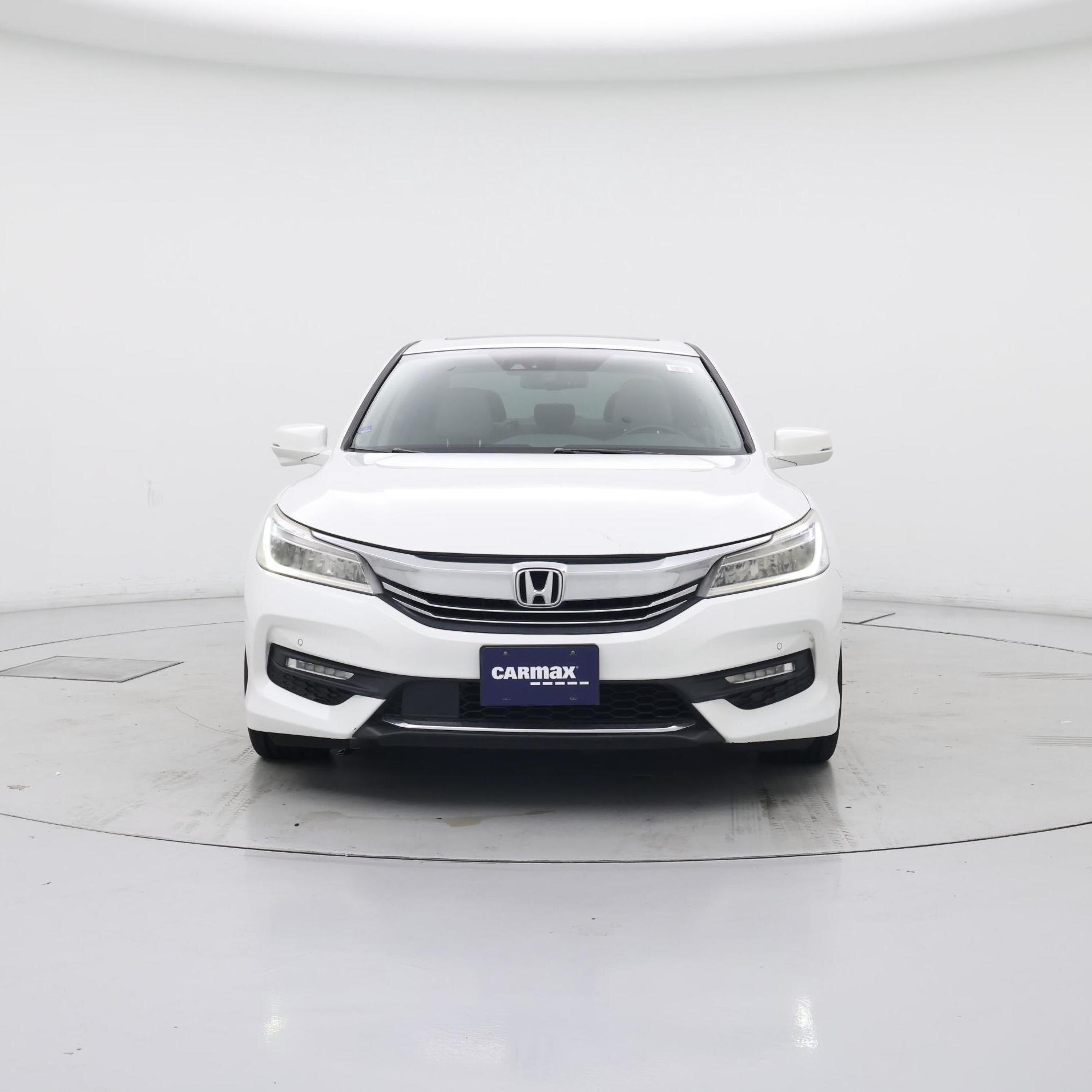 Thumbnail: 2017 Honda Accord - 5