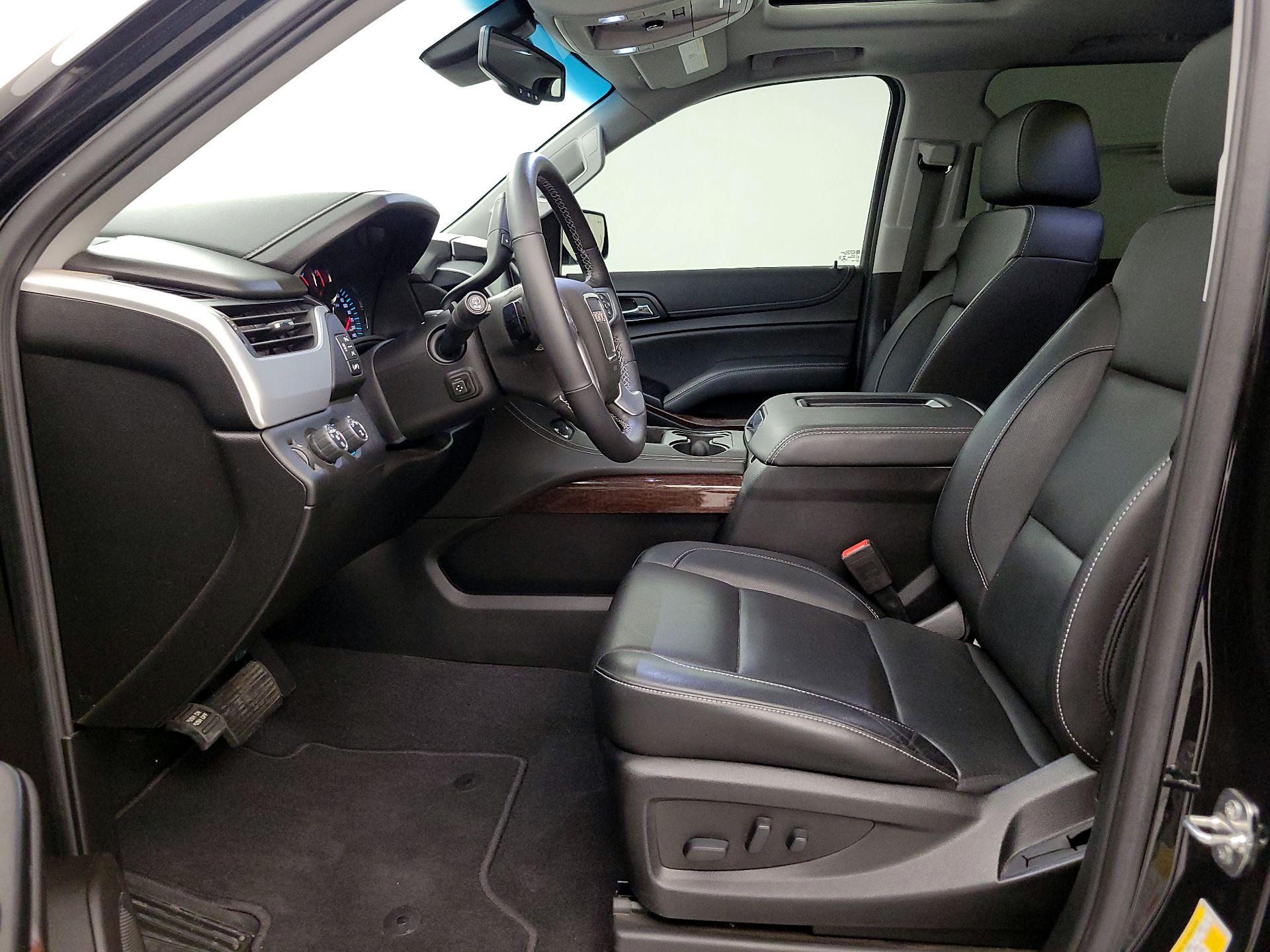 Thumbnail: 2020 GMC Yukon XL - 11