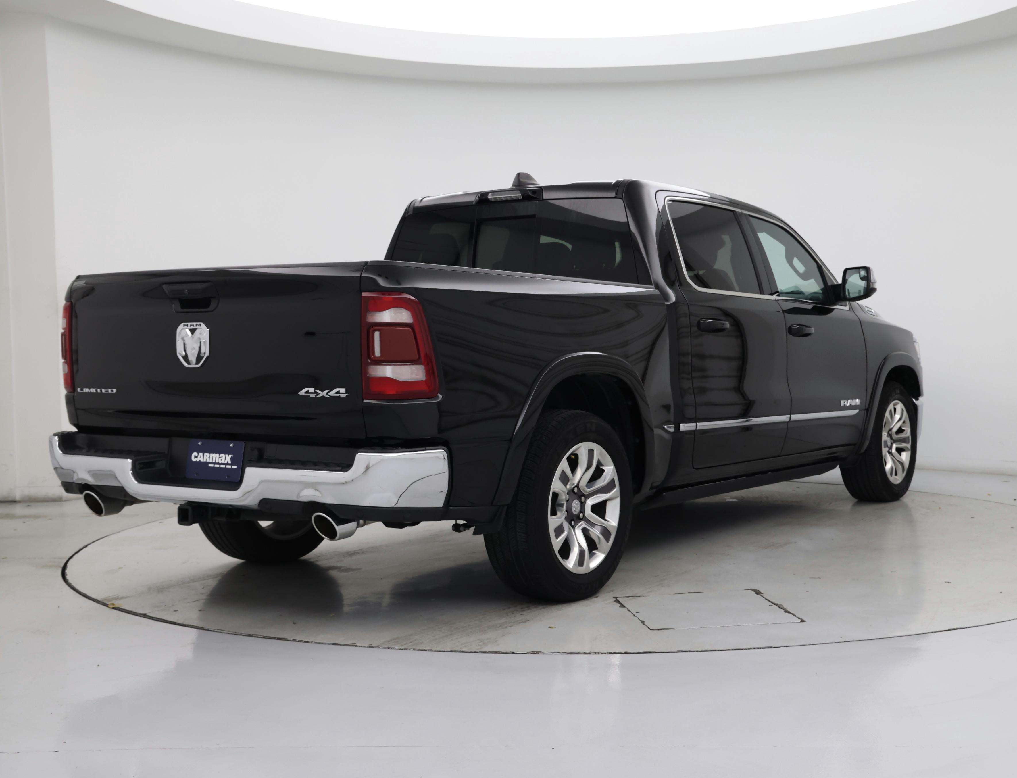 Thumbnail: 2024 RAM 1500 - 8