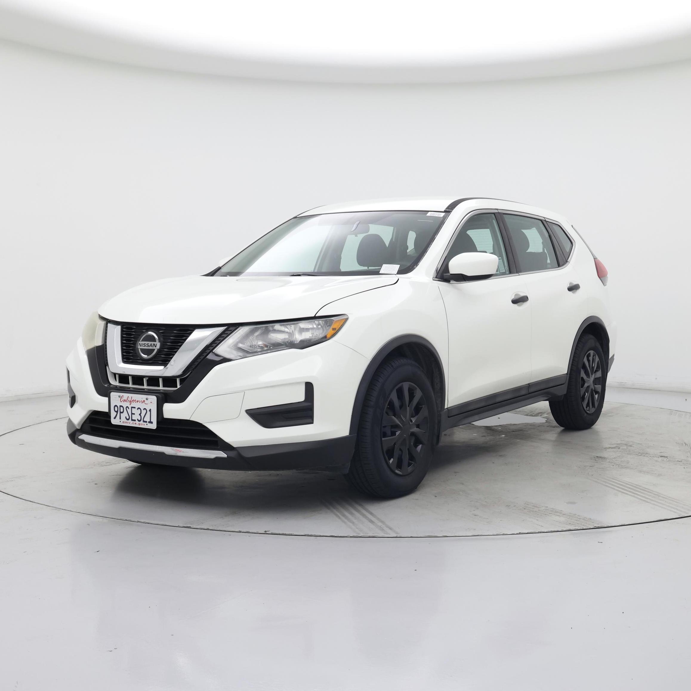 Thumbnail: 2018 Nissan Rogue - 4