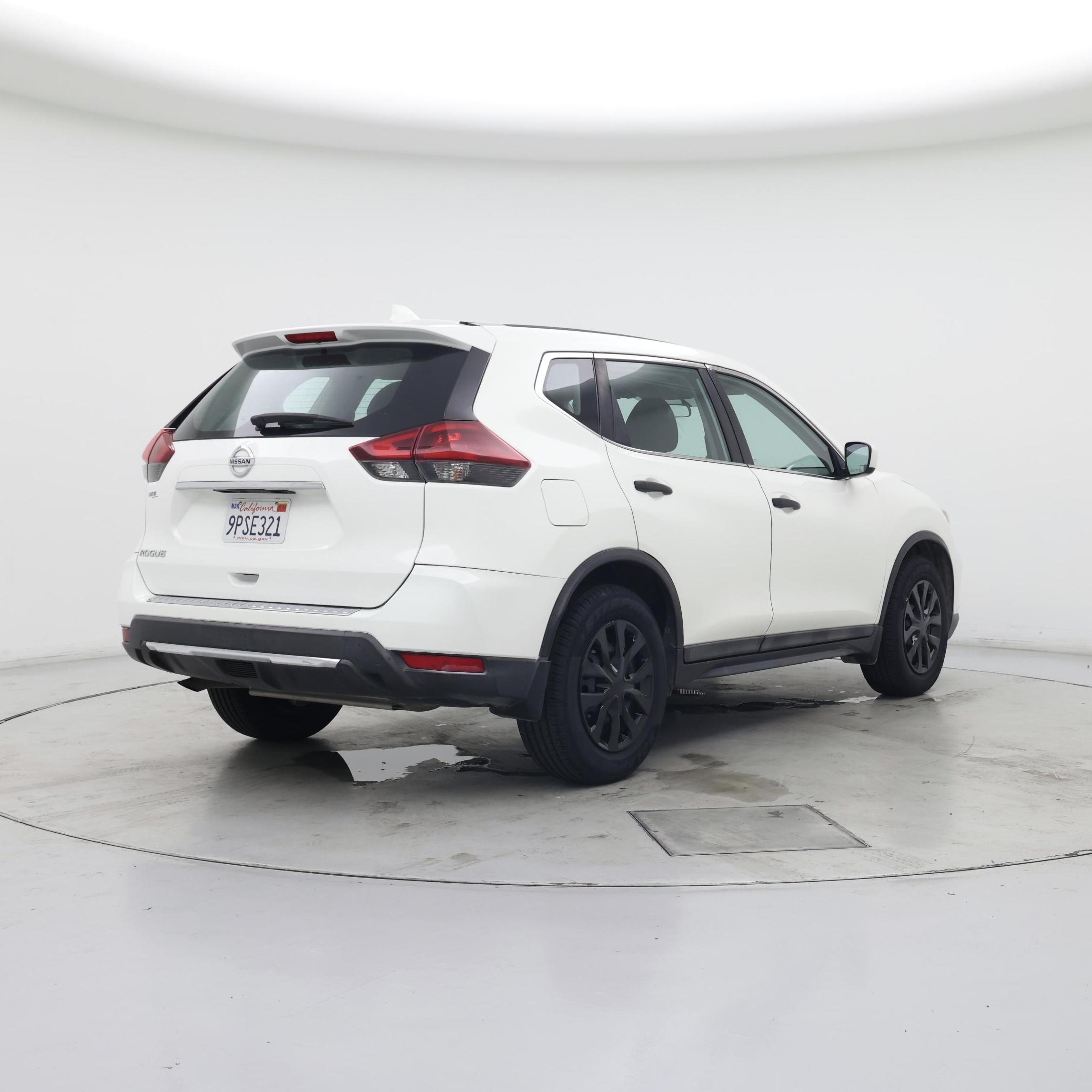 Thumbnail: 2018 Nissan Rogue - 8