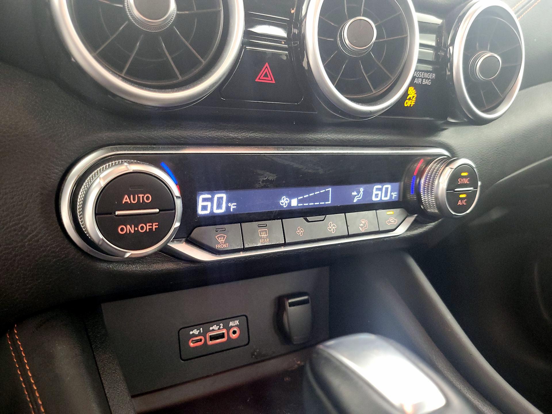Thumbnail: 2020 Nissan Sentra - 16