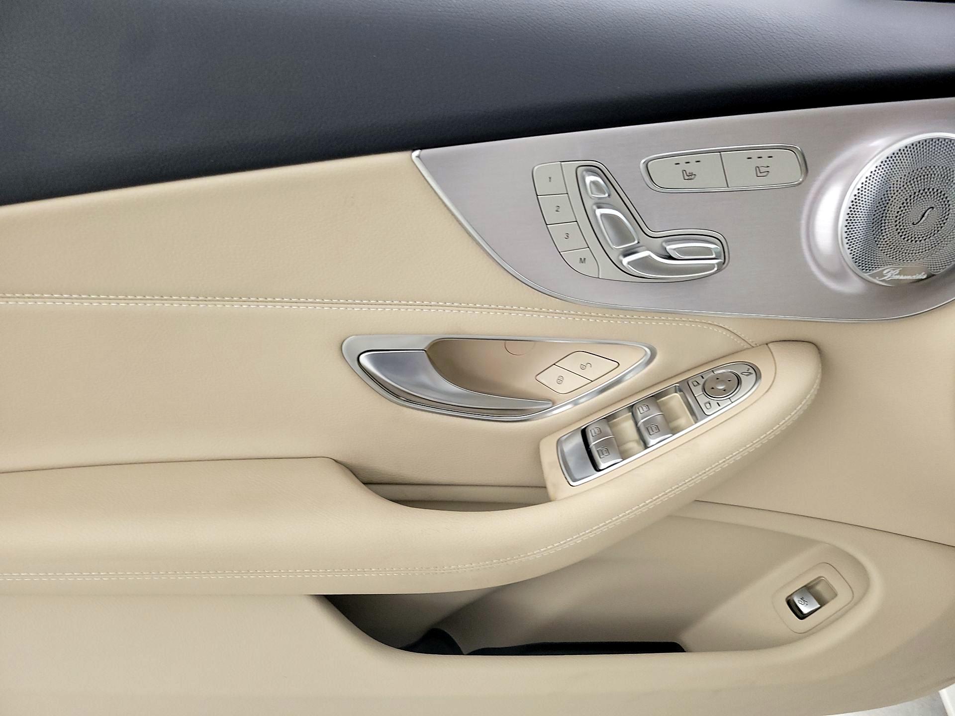 Thumbnail: 2021 Mercedes-Benz C-Class - 12