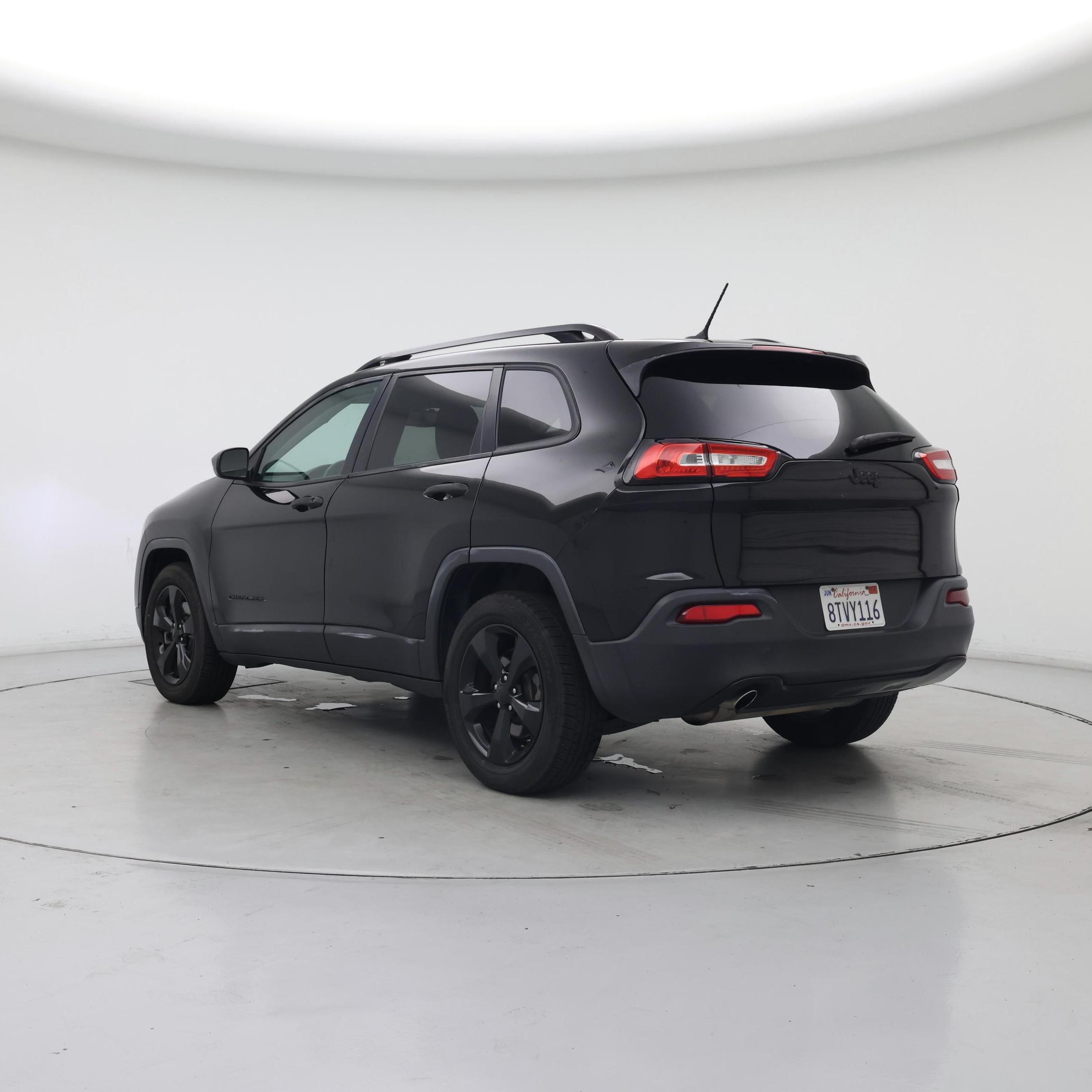 Thumbnail: 2017 Jeep Cherokee - 2
