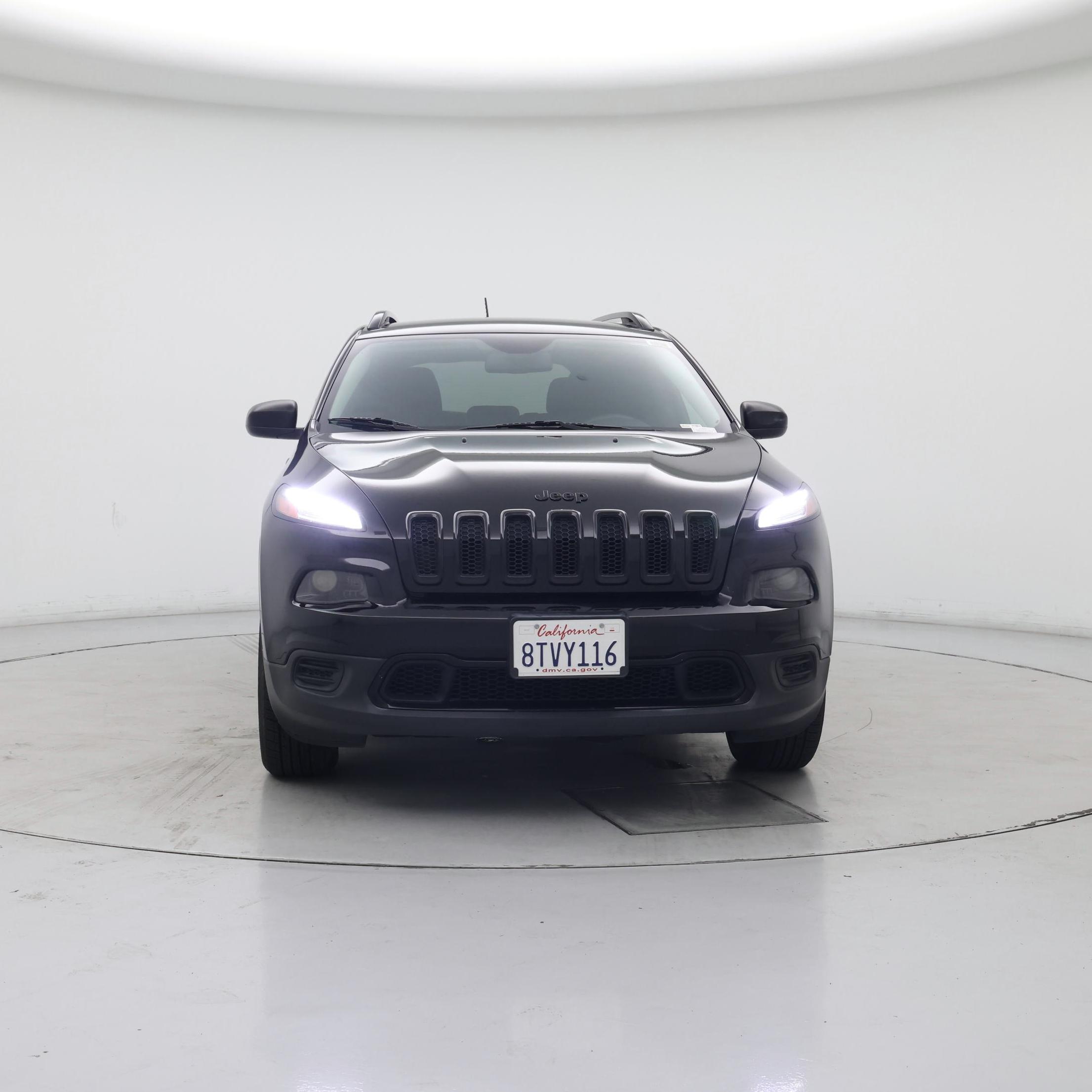 Thumbnail: 2017 Jeep Cherokee - 5