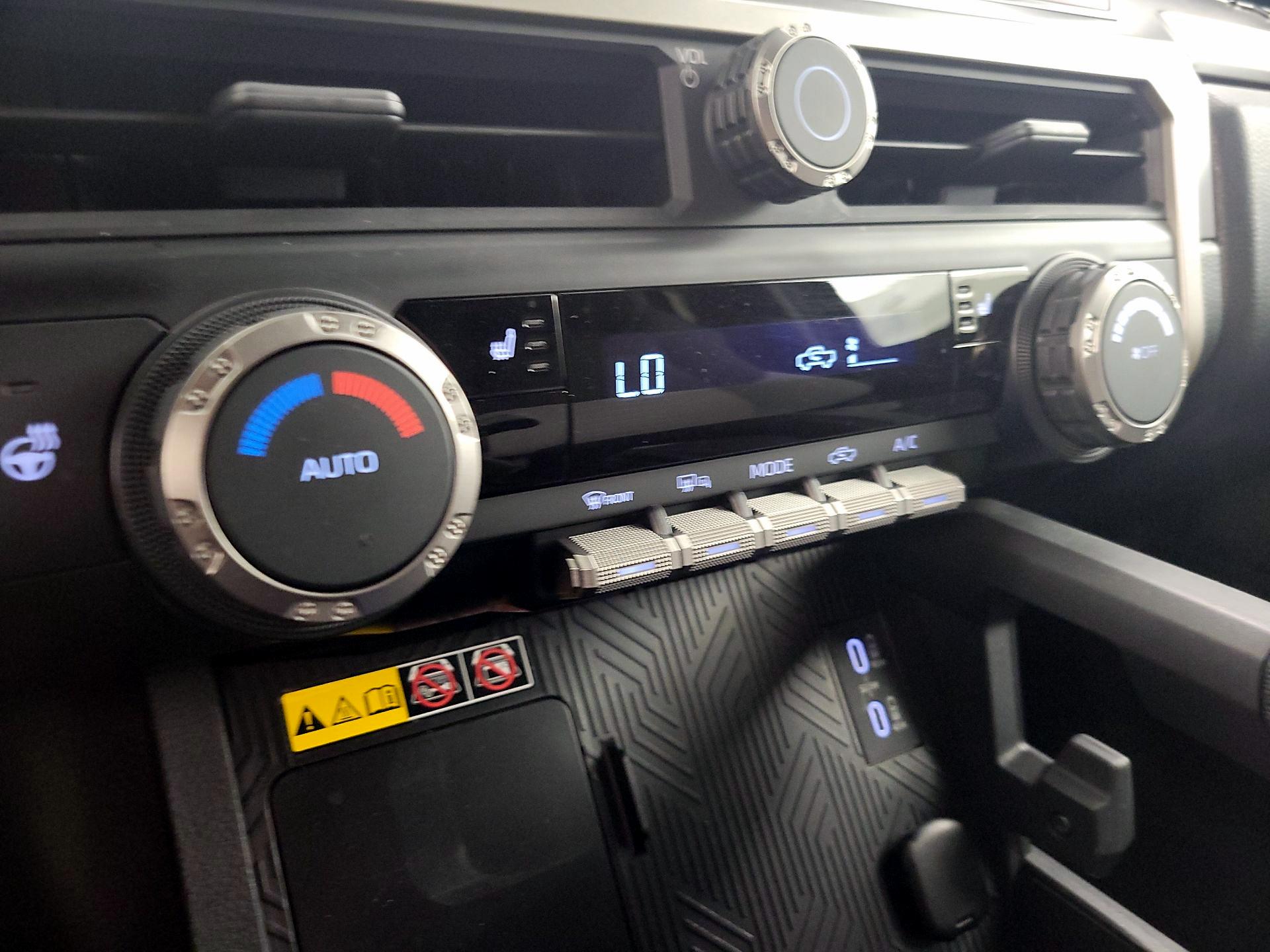 Thumbnail: 2024 Toyota Tacoma - 16