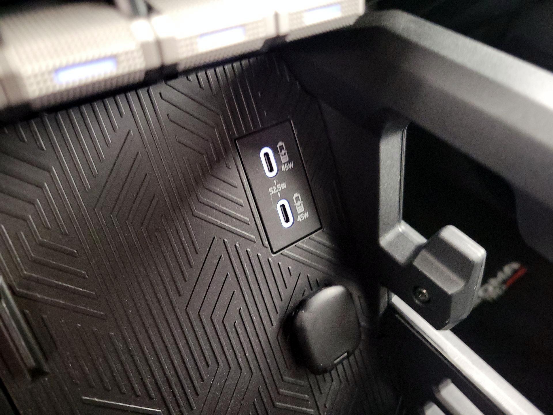 Thumbnail: 2024 Toyota Tacoma - 18