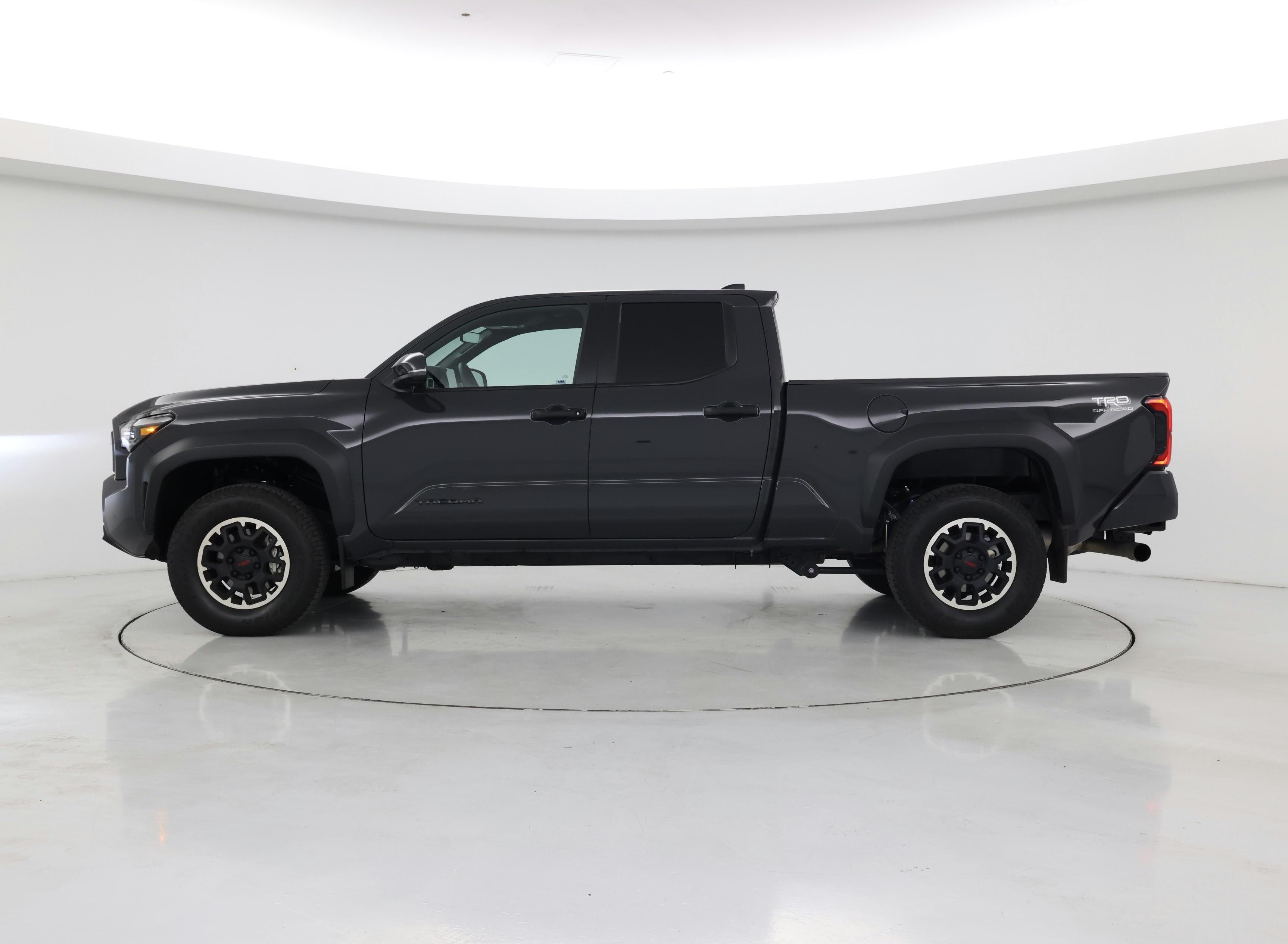 Thumbnail: 2024 Toyota Tacoma - 3