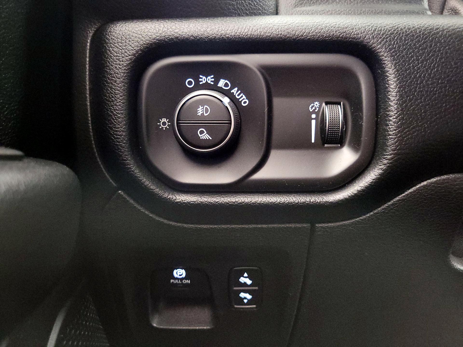 Thumbnail: 2021 RAM 1500 - 13
