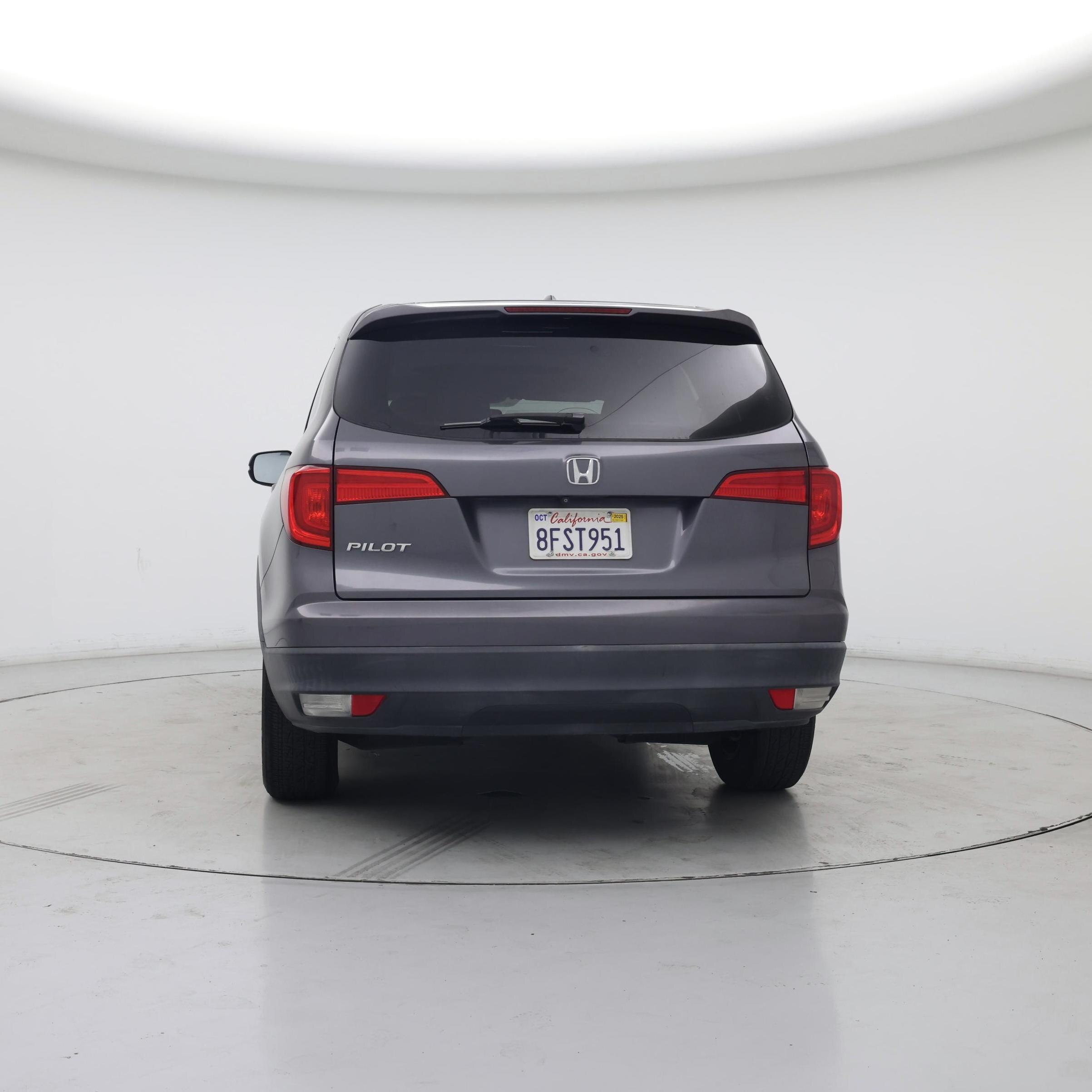 Thumbnail: 2018 Honda Pilot - 6