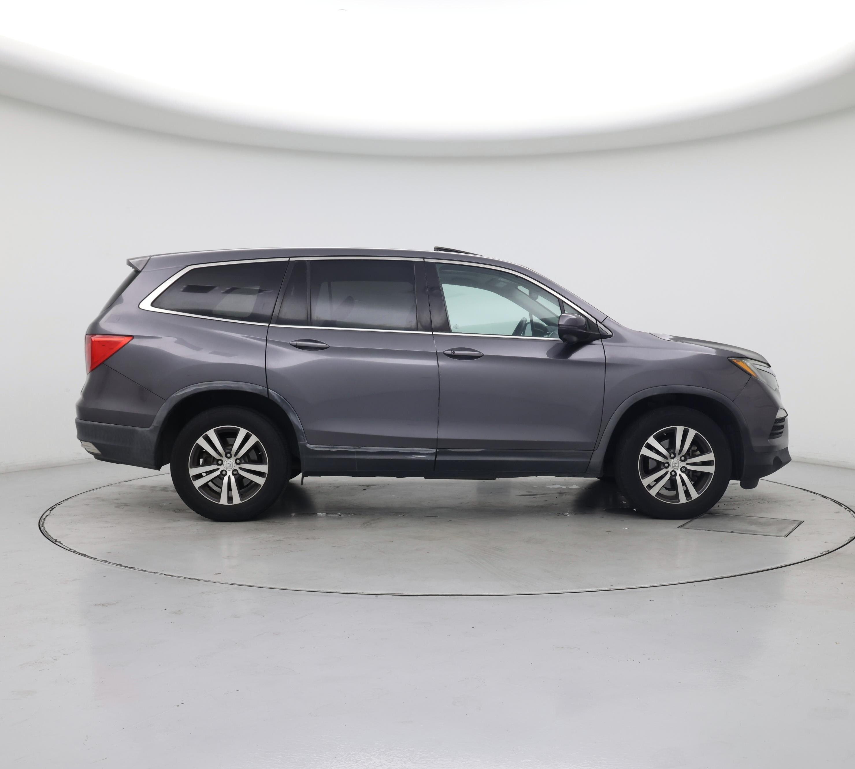 Thumbnail: 2018 Honda Pilot - 7