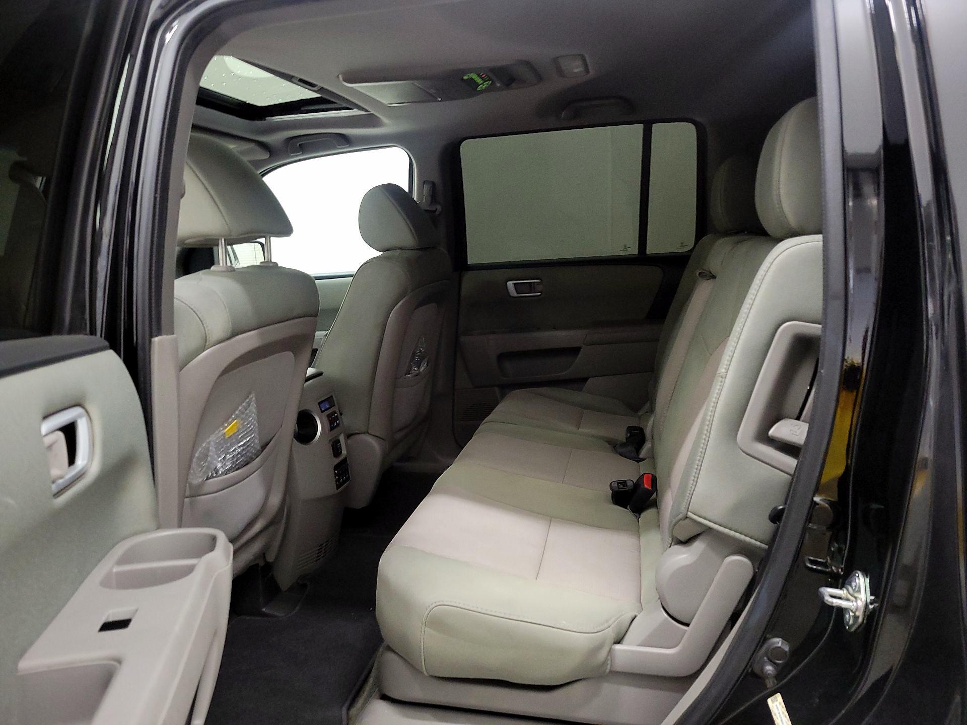 Thumbnail: 2015 Honda Pilot - 20
