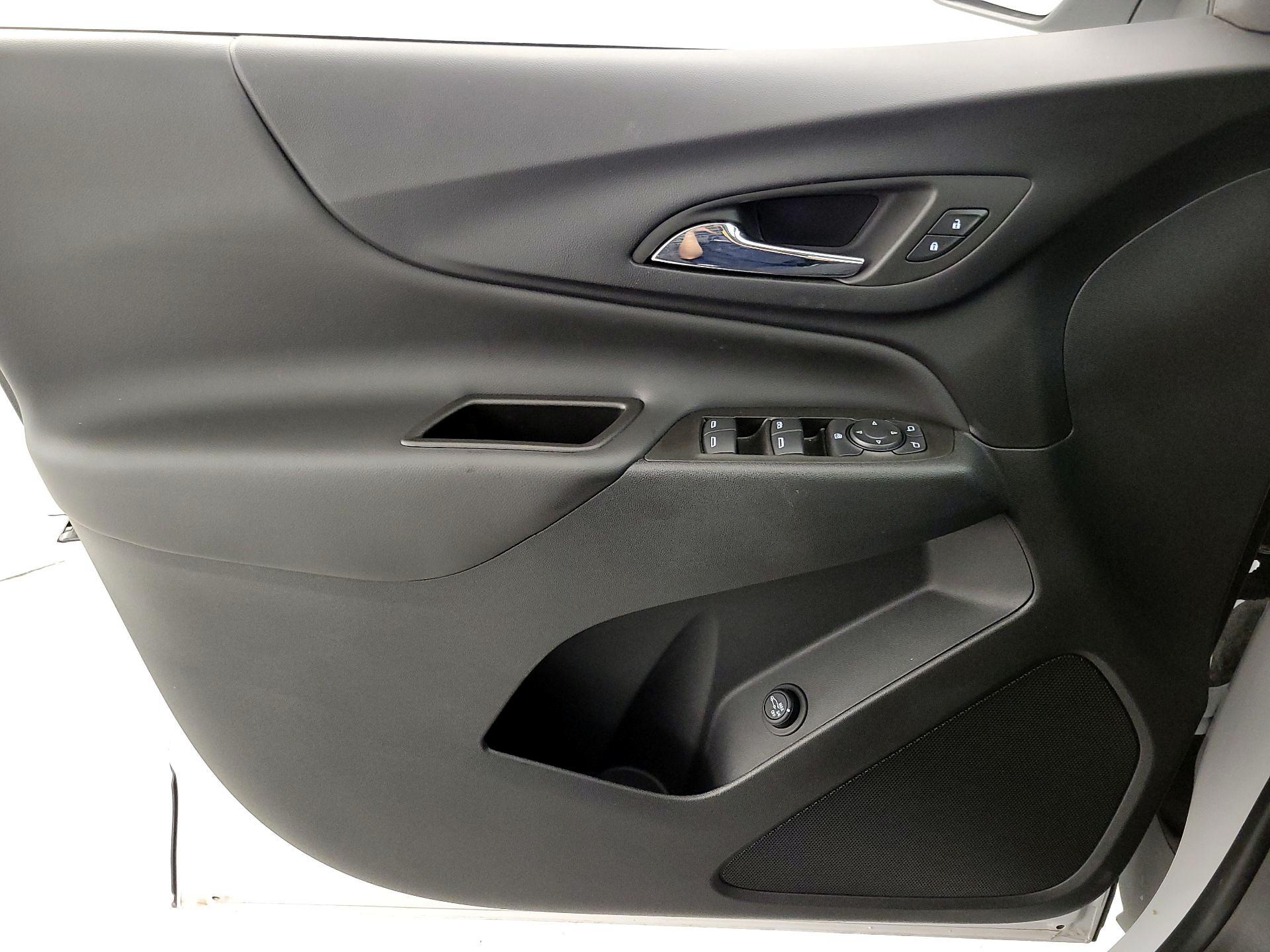 Thumbnail: 2023 Chevrolet Equinox - 12