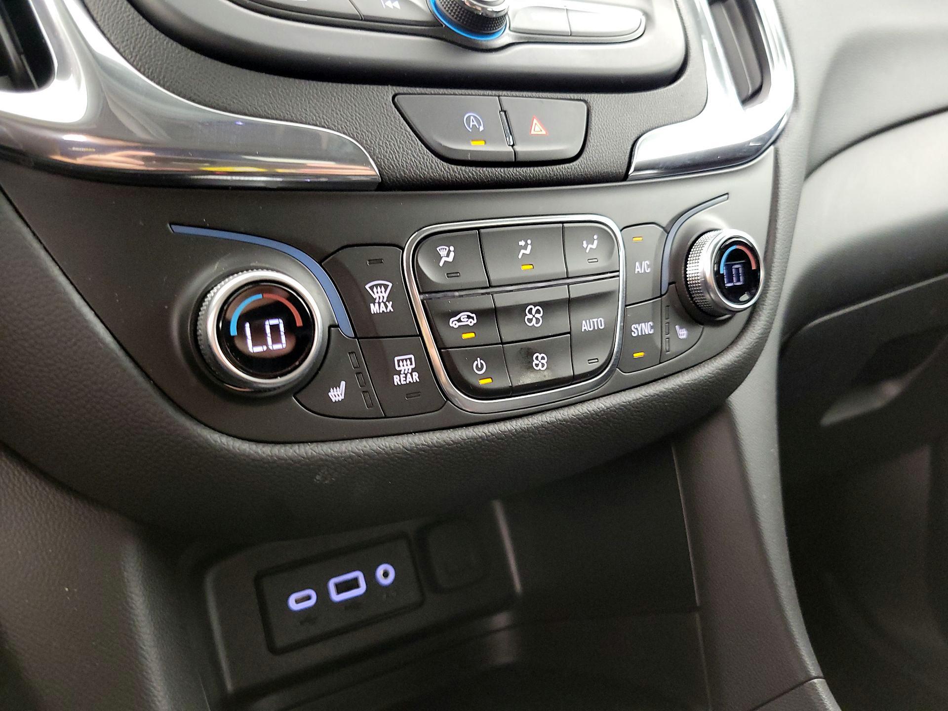 Thumbnail: 2023 Chevrolet Equinox - 16