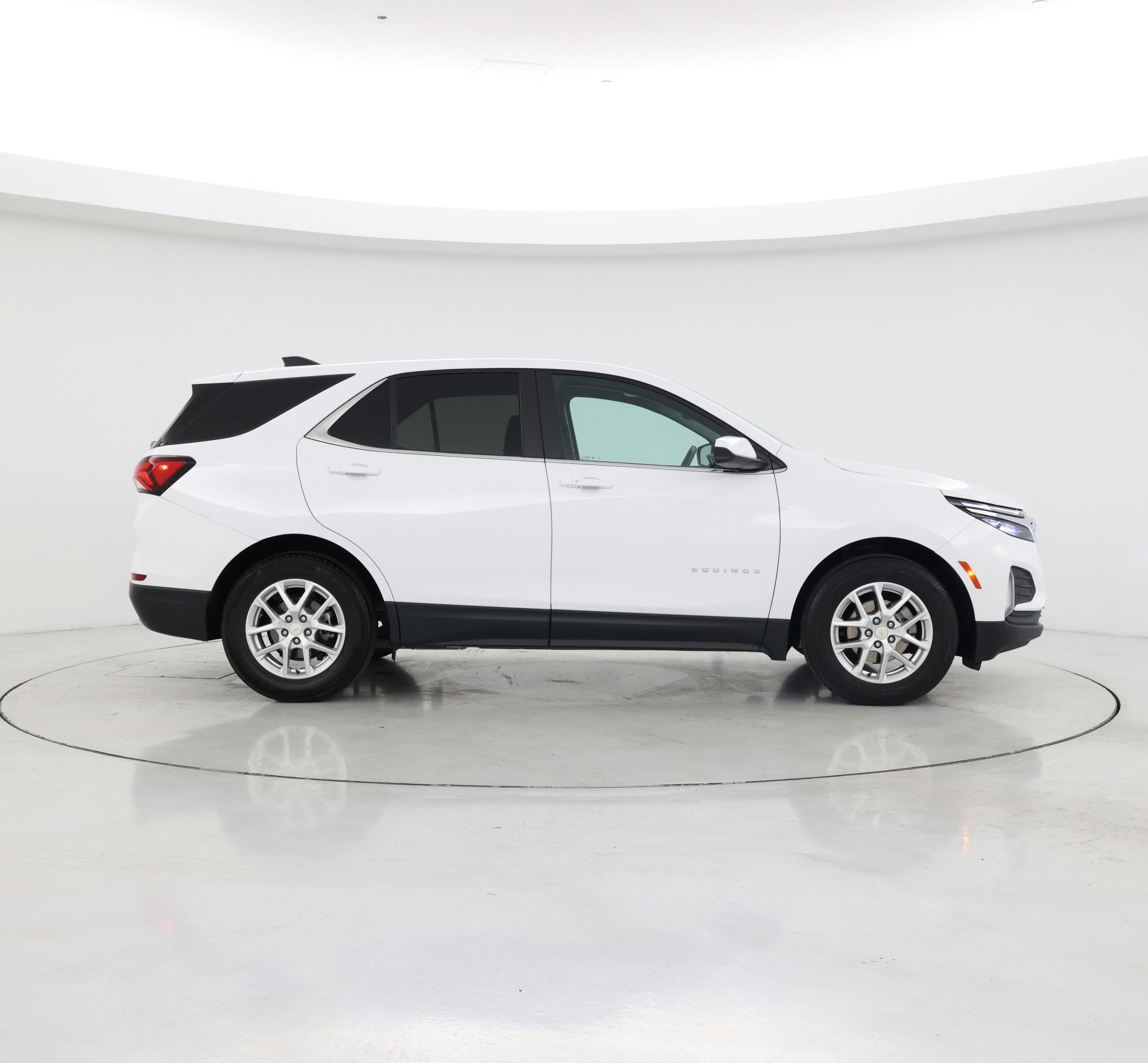 Thumbnail: 2023 Chevrolet Equinox - 7
