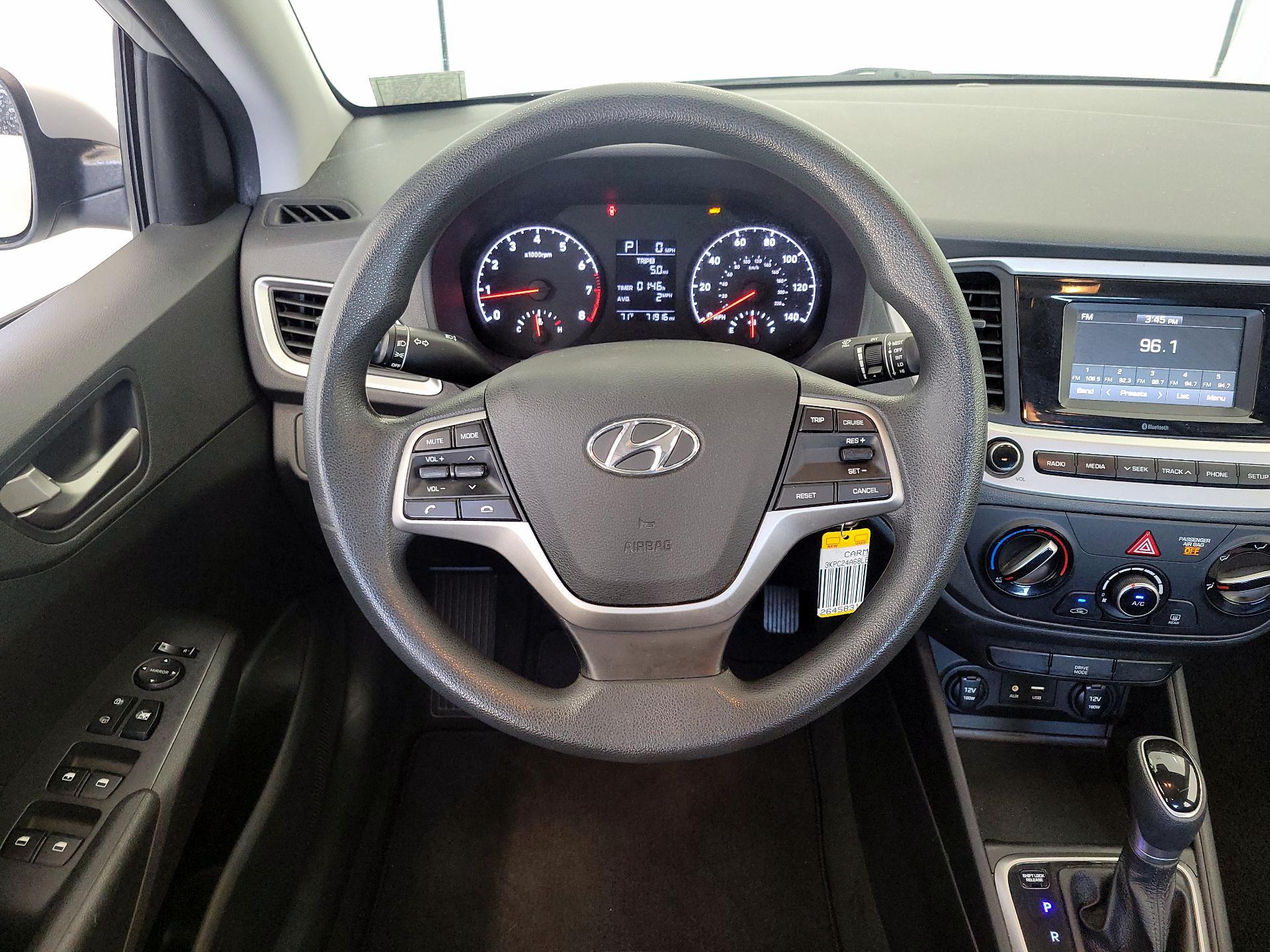 Thumbnail: 2020 Hyundai Accent - 10