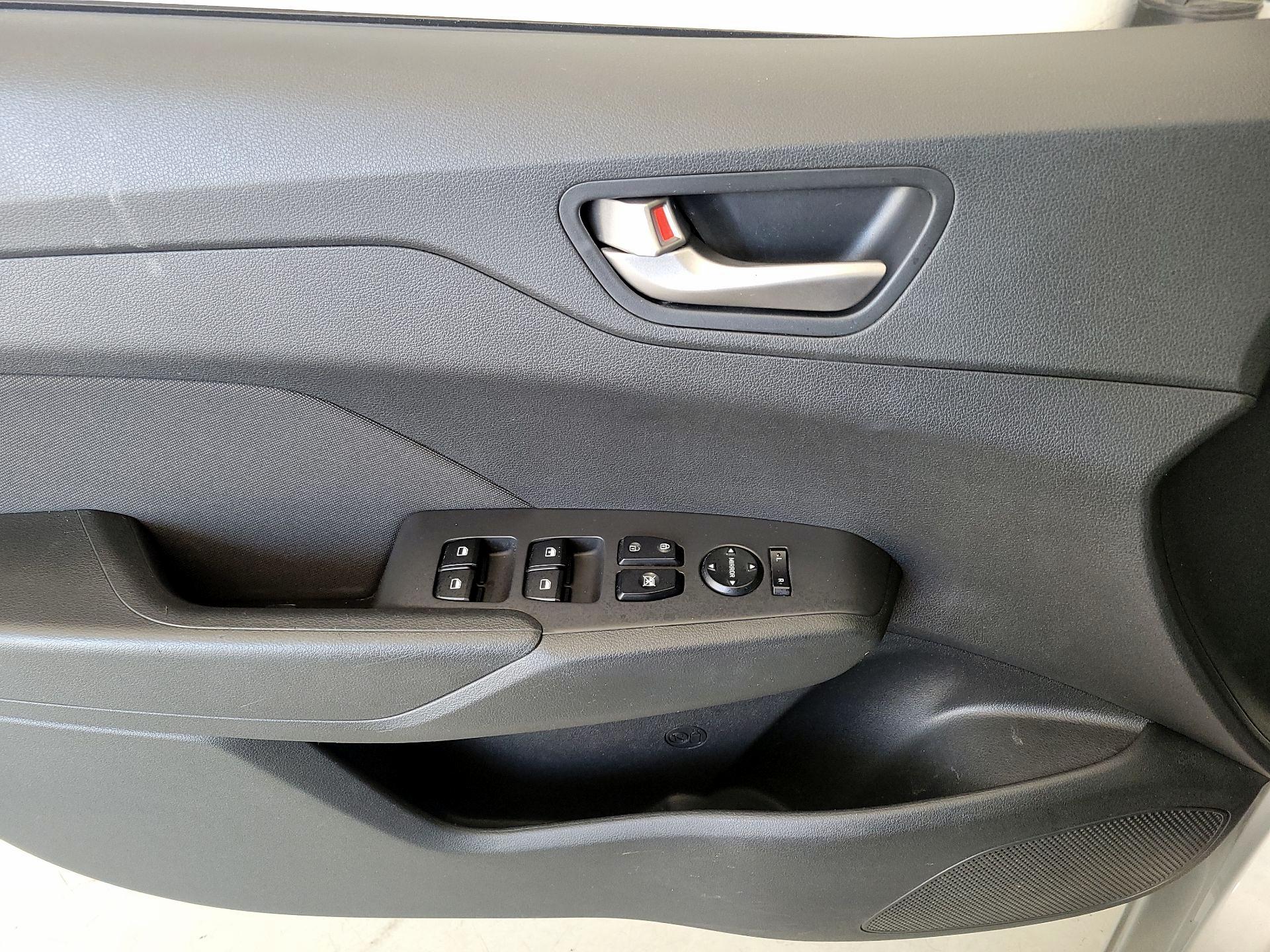 Thumbnail: 2020 Hyundai Accent - 12