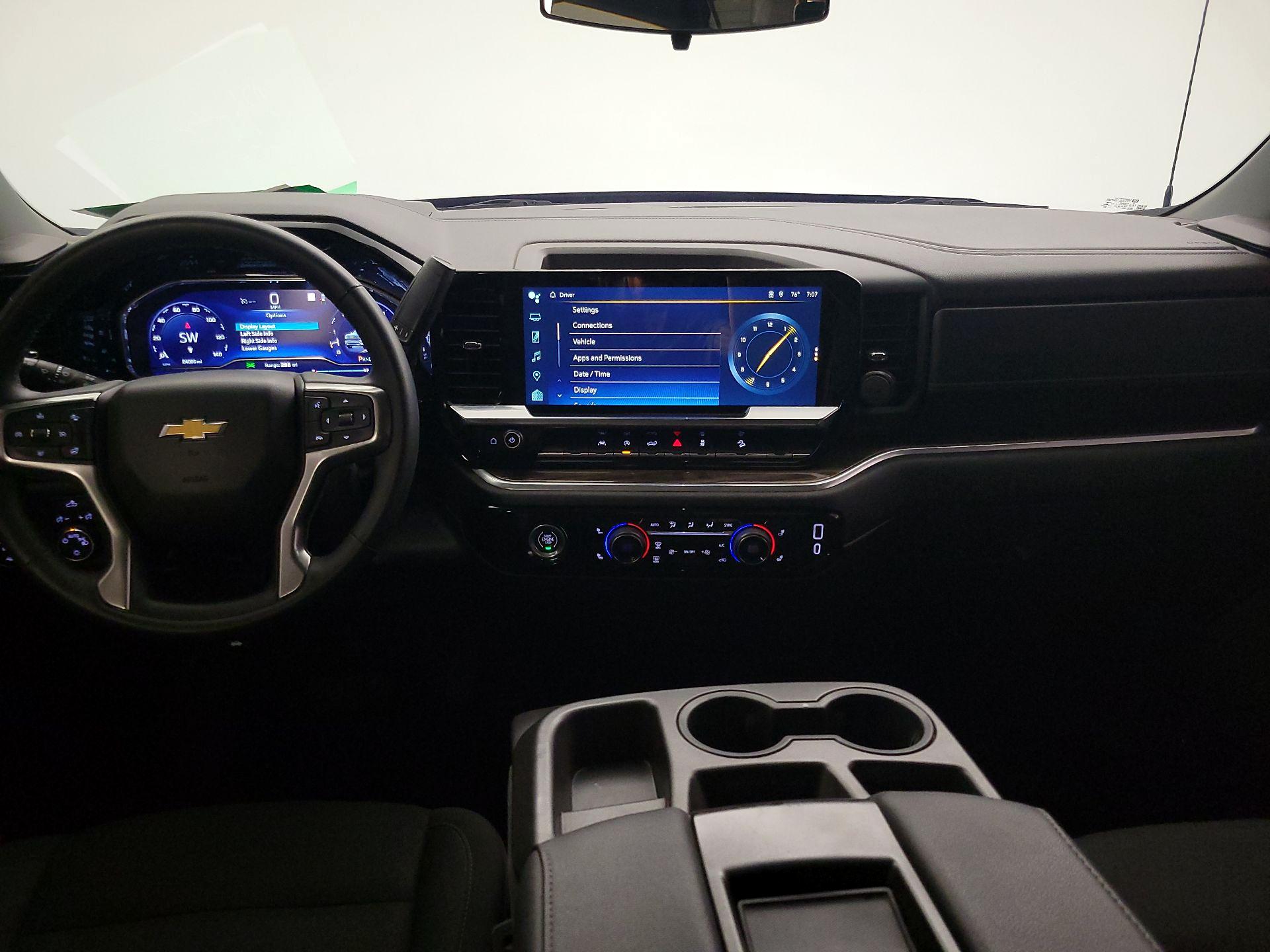 Thumbnail: 2023 Chevrolet Silverado 1500 - 9