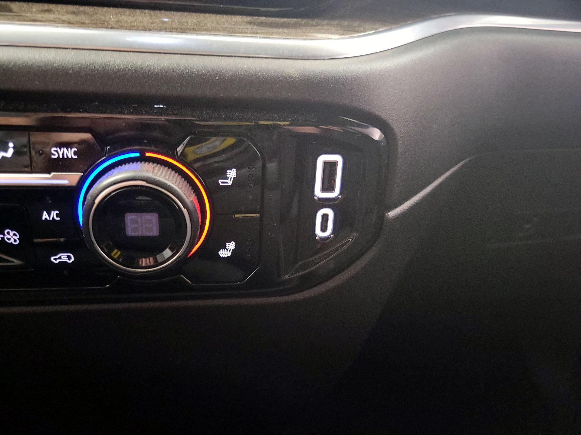 Thumbnail: 2023 Chevrolet Silverado 1500 - 18