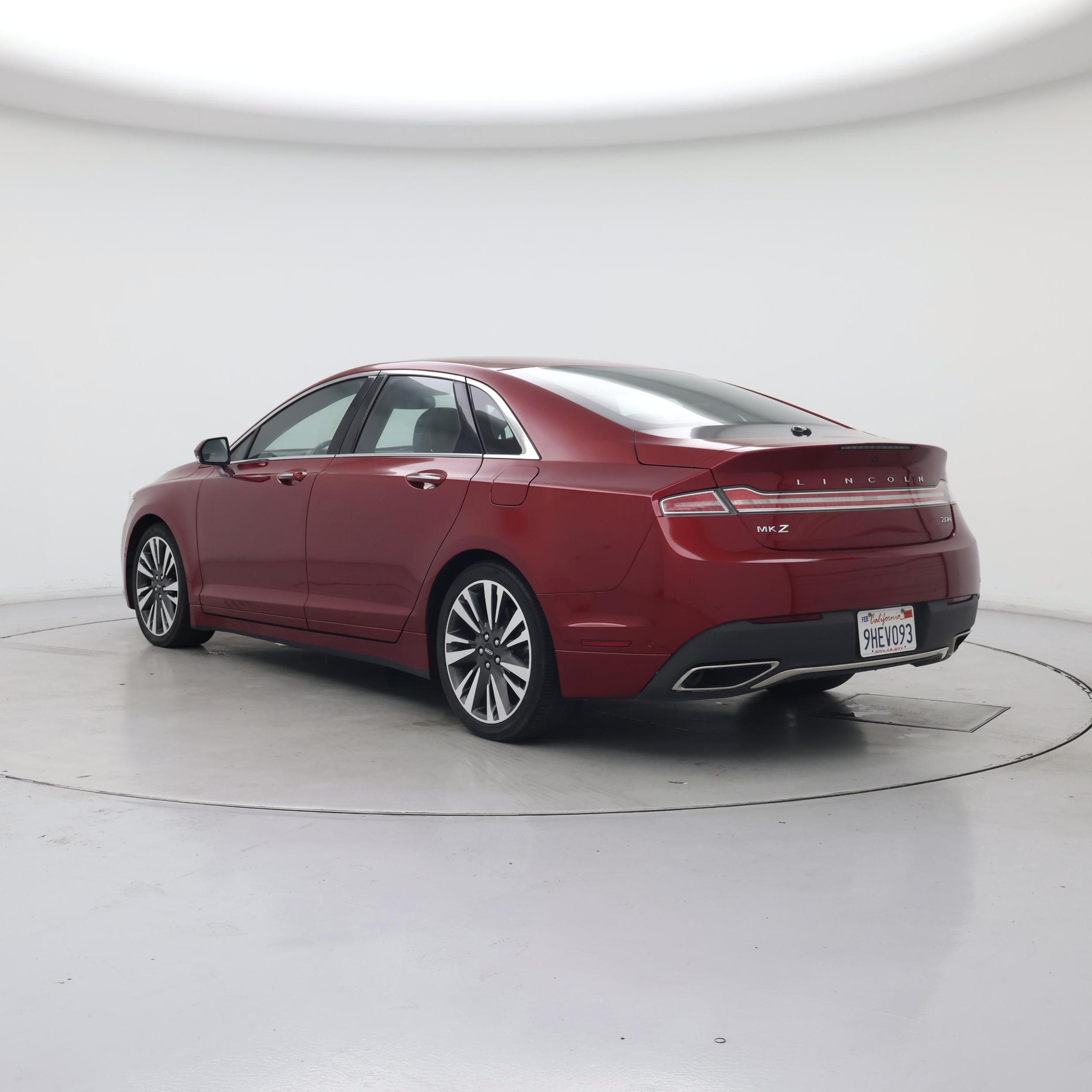 Thumbnail: 2017 Lincoln MKZ - 2