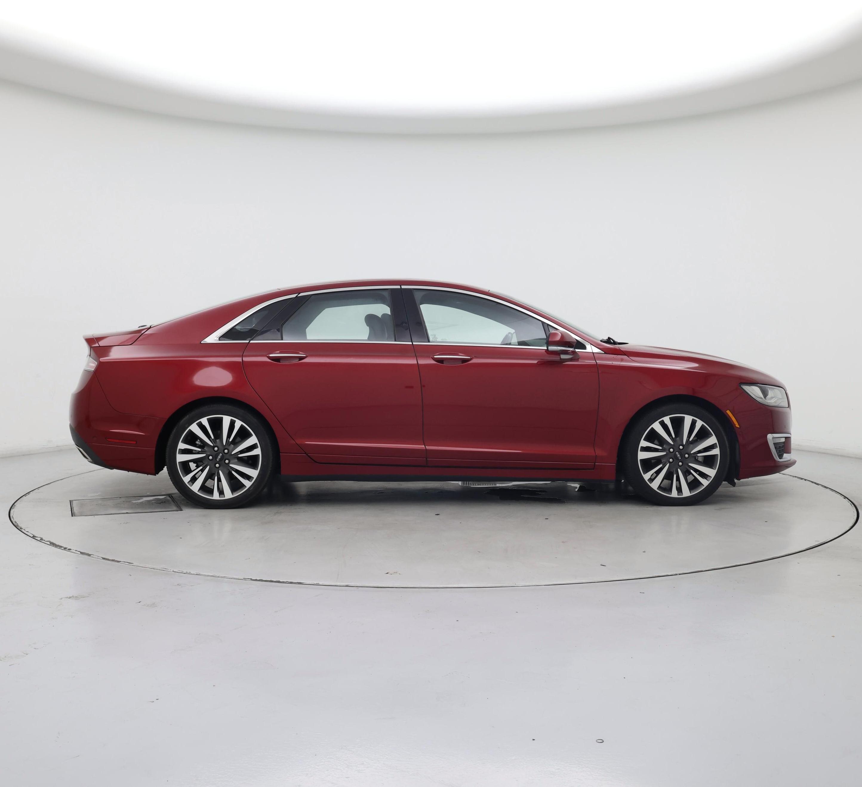 Thumbnail: 2017 Lincoln MKZ - 7