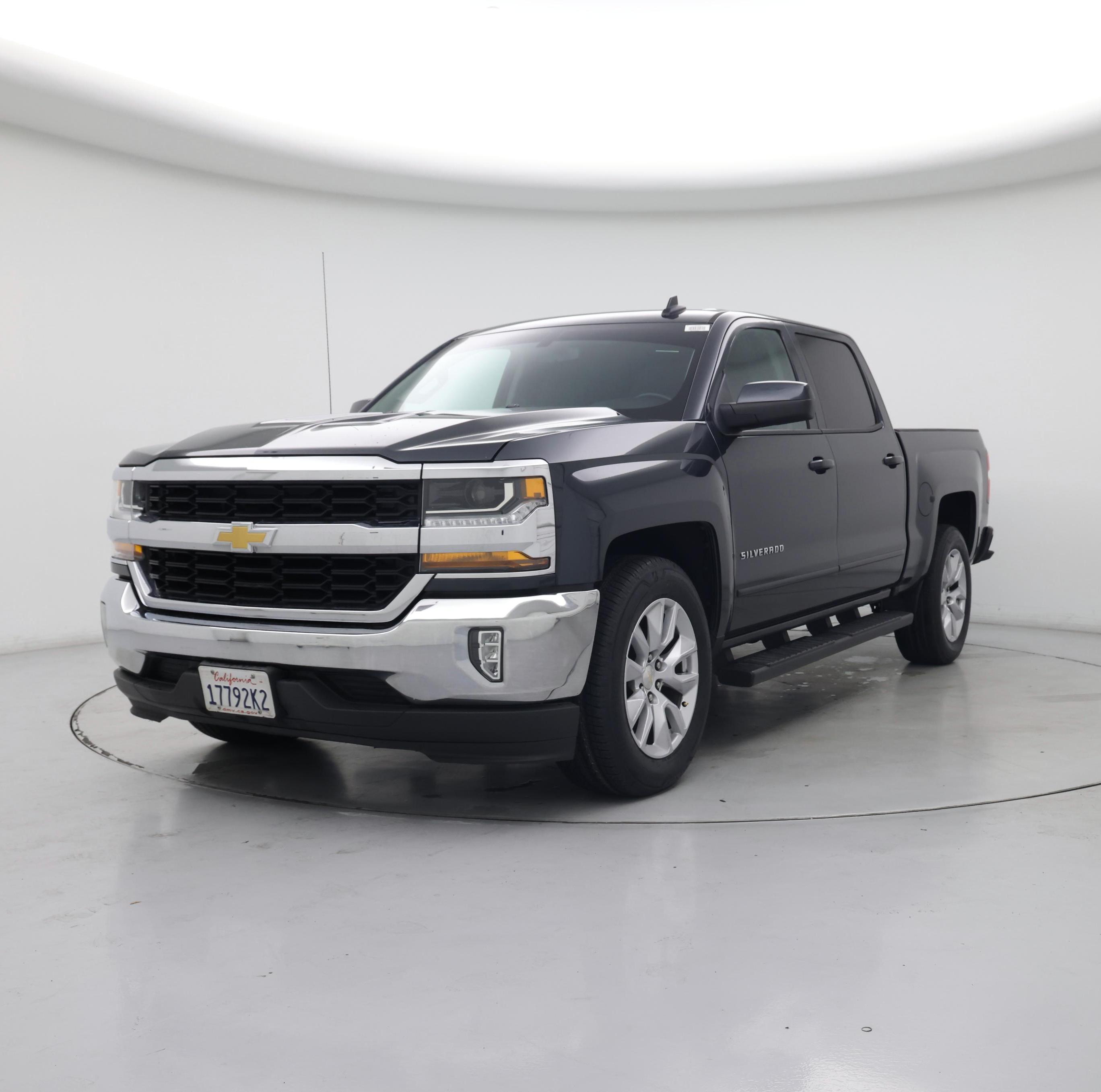 Thumbnail: 2018 Chevrolet Silverado 1500 - 4