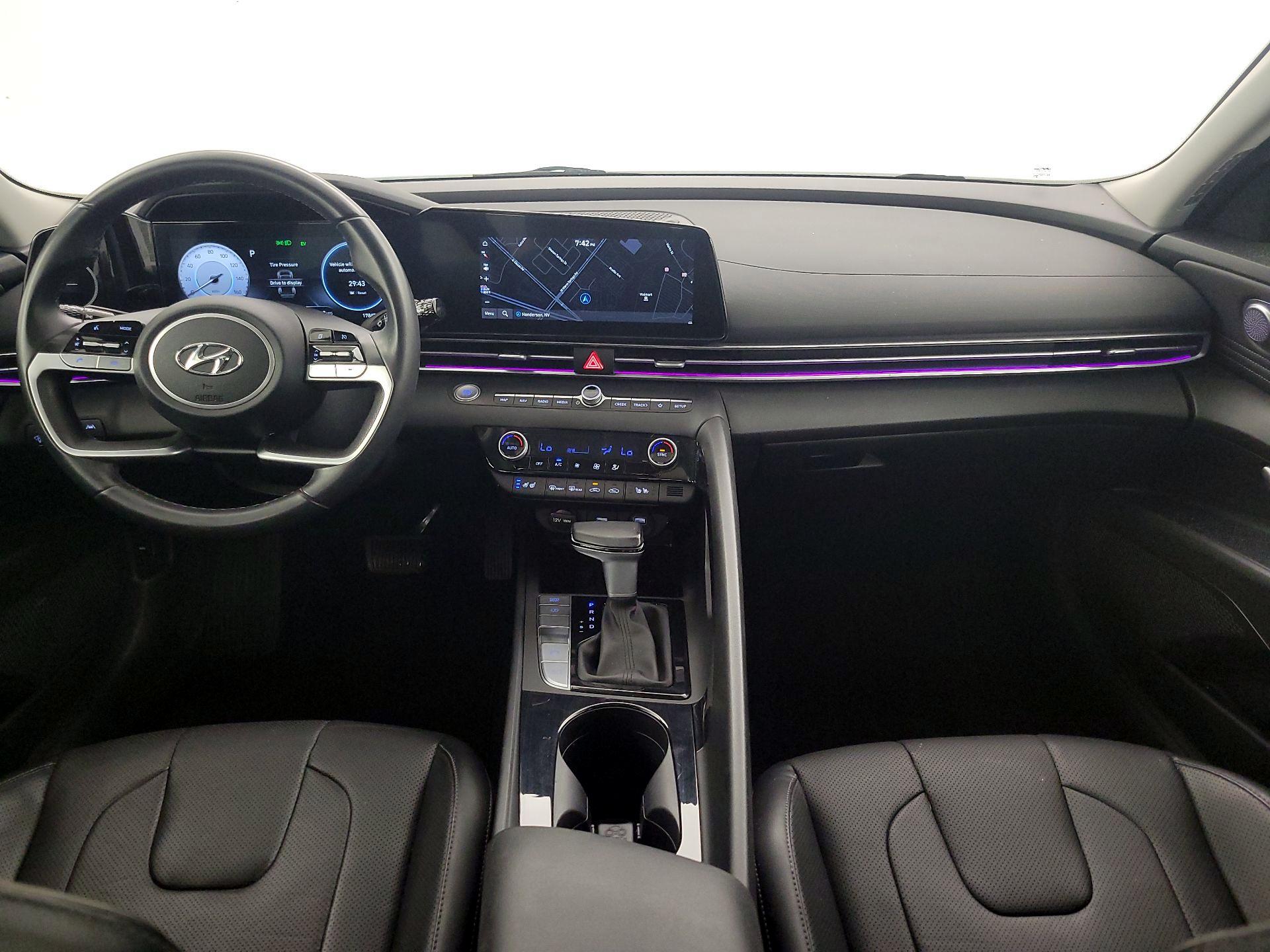 Thumbnail: 2023 Hyundai Elantra - 9