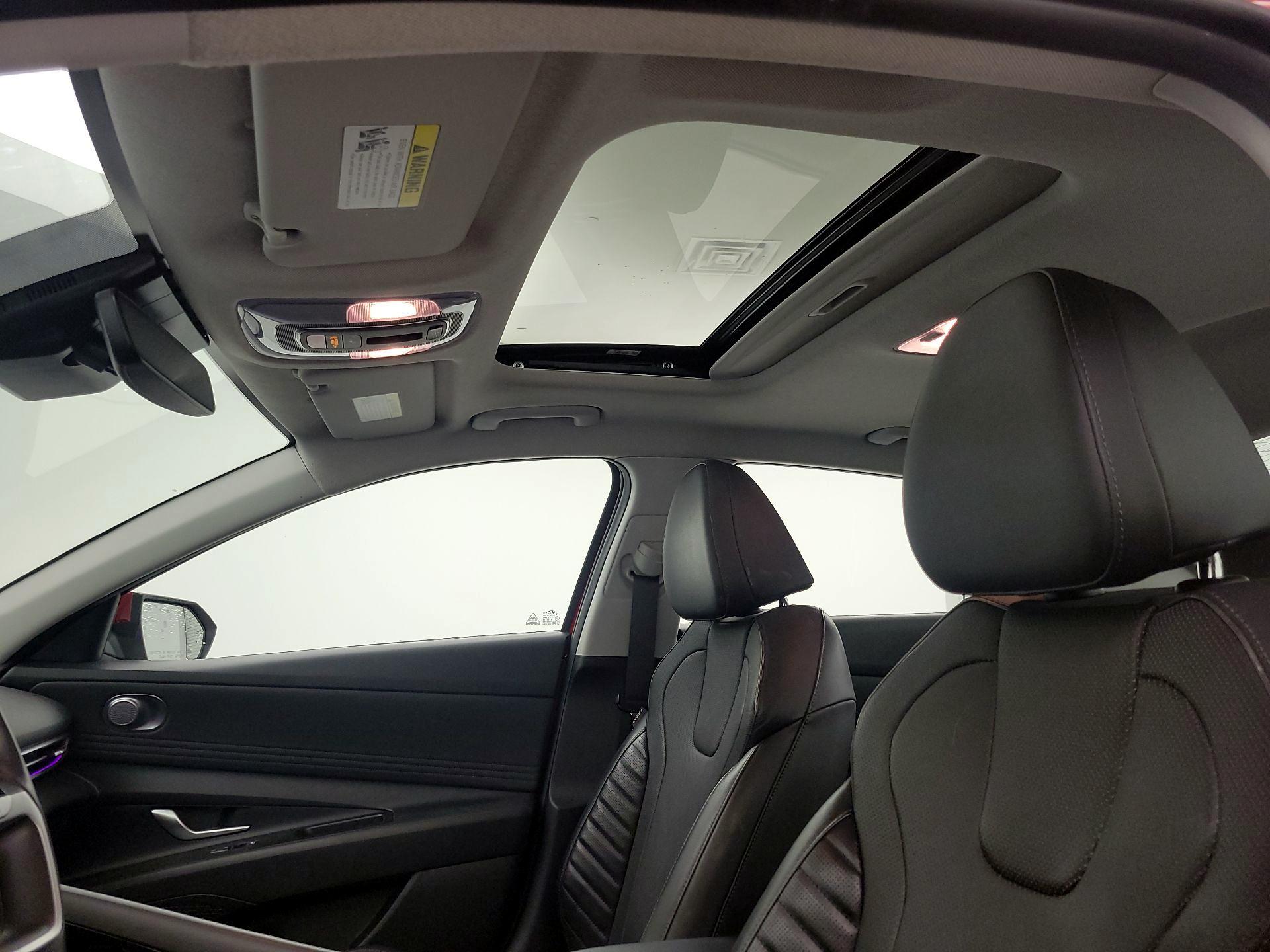 Thumbnail: 2023 Hyundai Elantra - 20