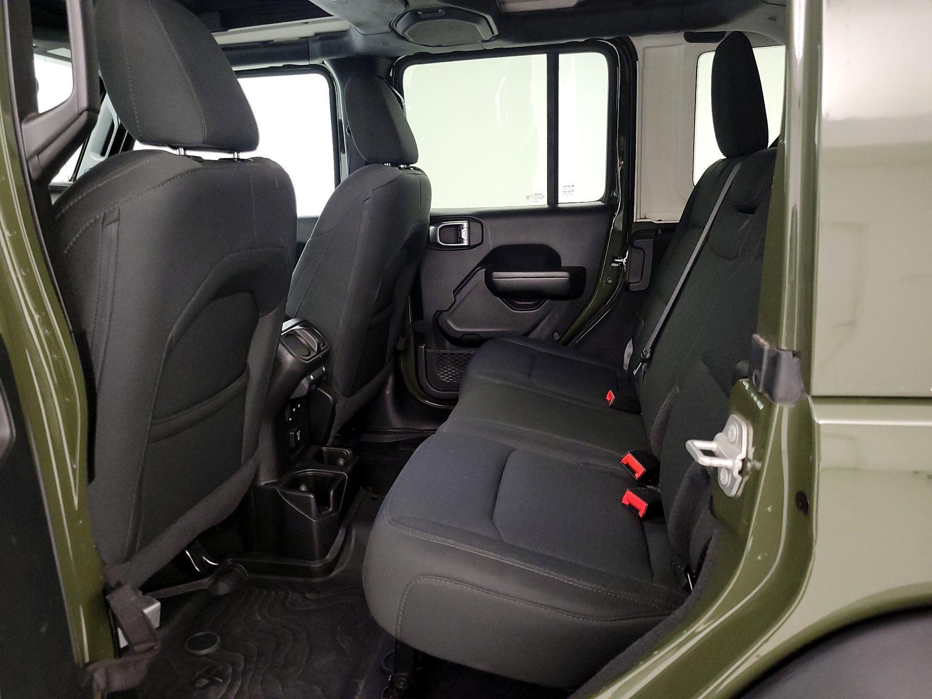 Thumbnail: 2021 Jeep Wrangler - 20