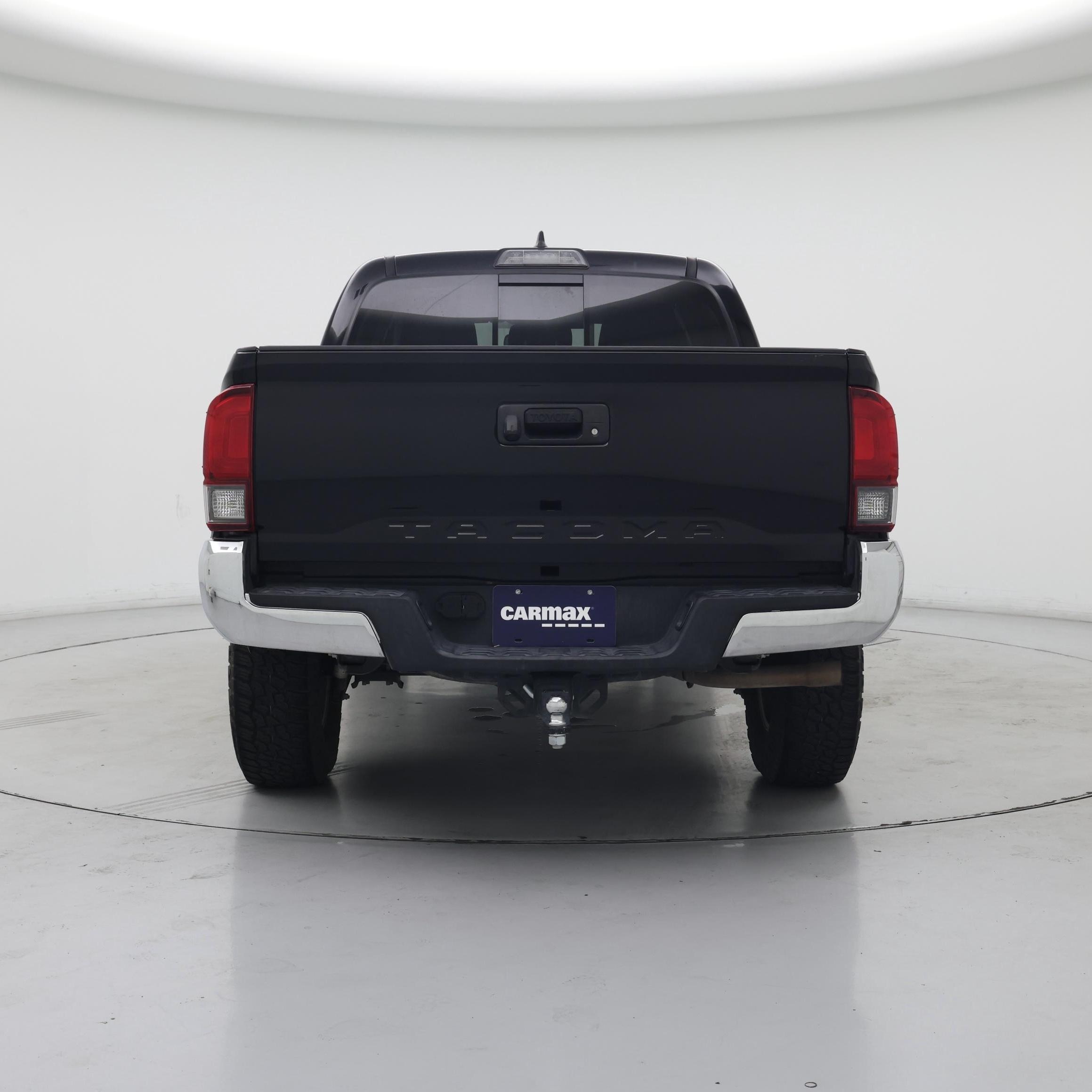 Thumbnail: 2018 Toyota Tacoma - 6