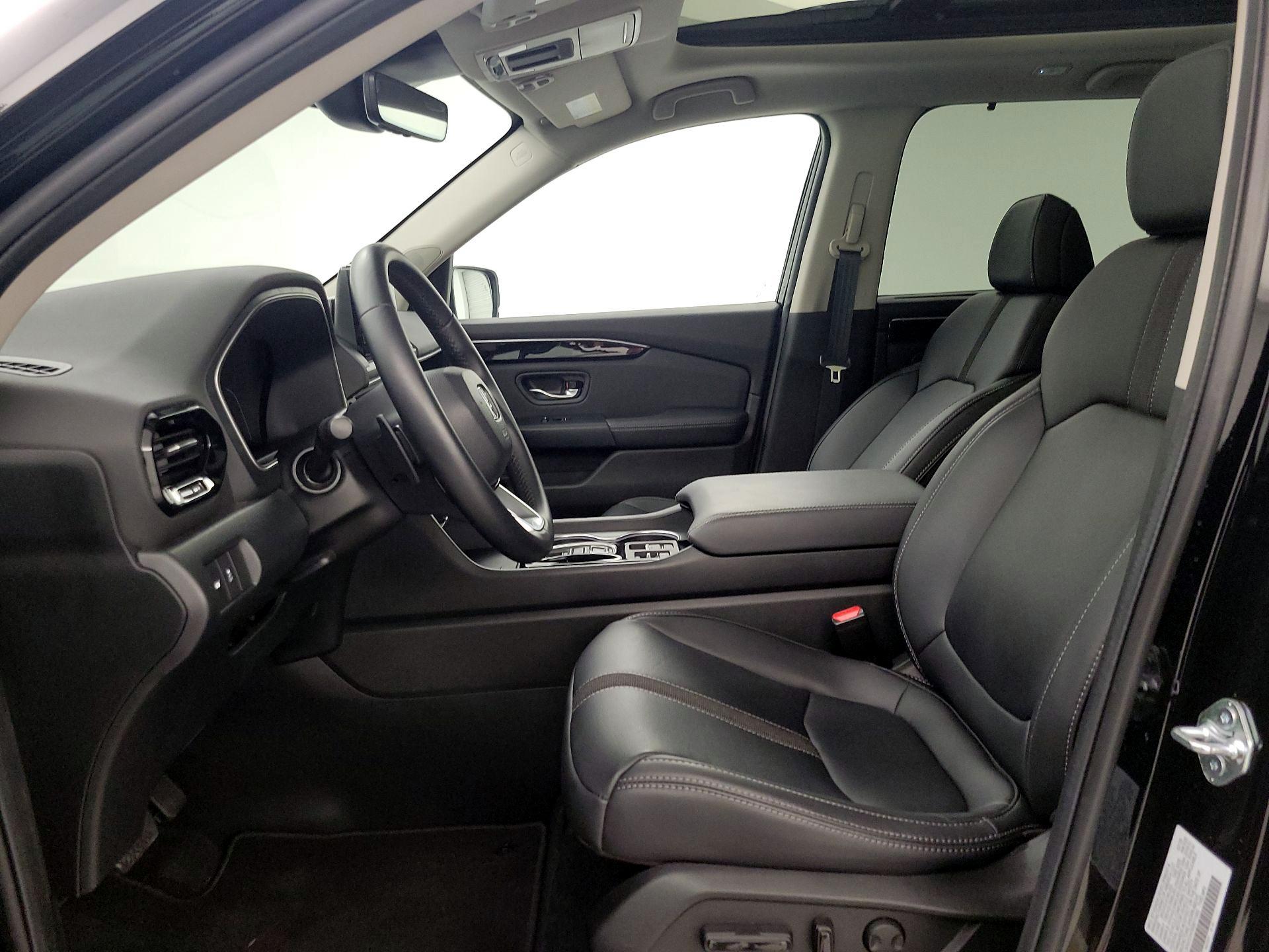 Thumbnail: 2025 Honda Pilot - 11