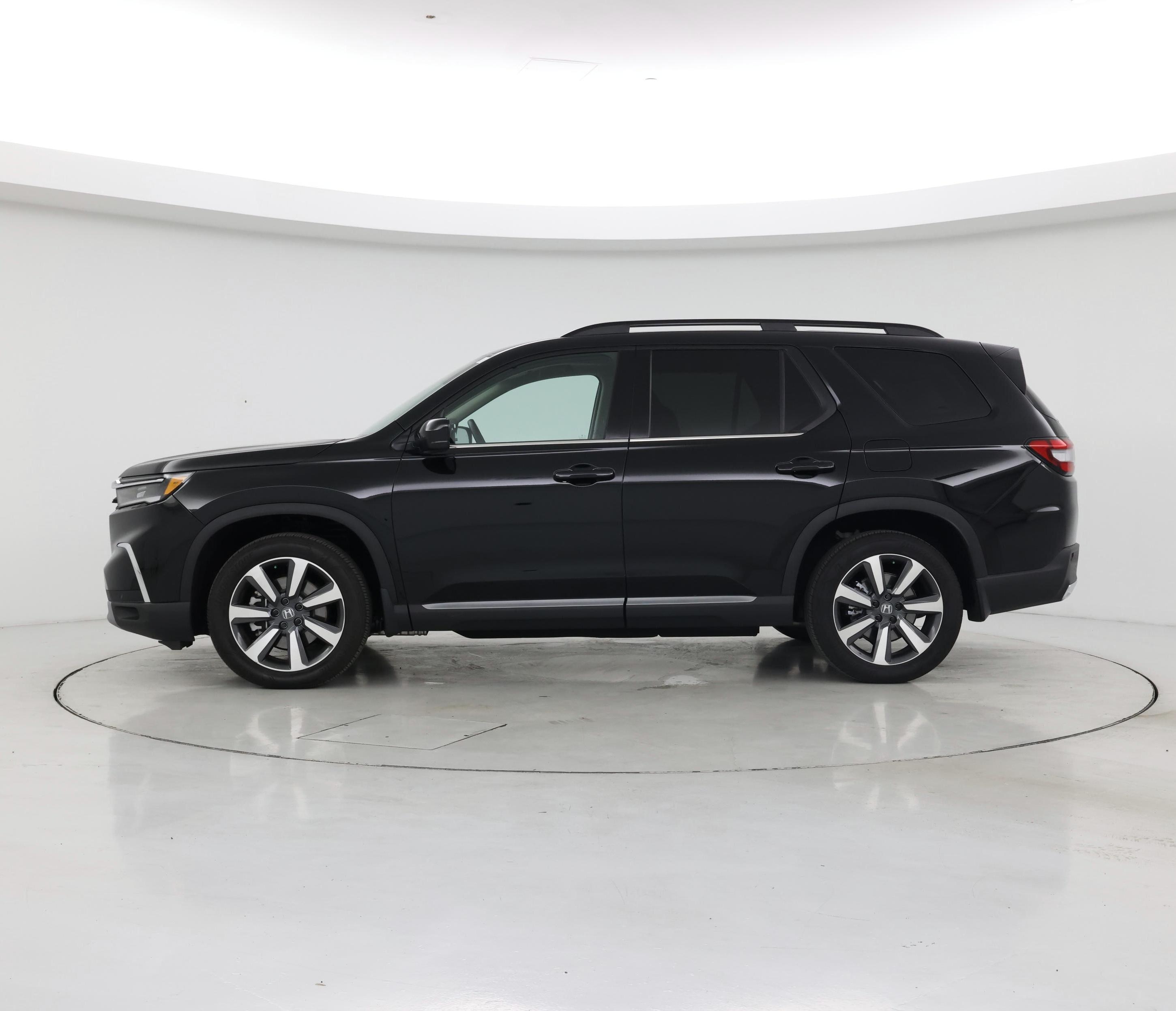 Thumbnail: 2025 Honda Pilot - 3