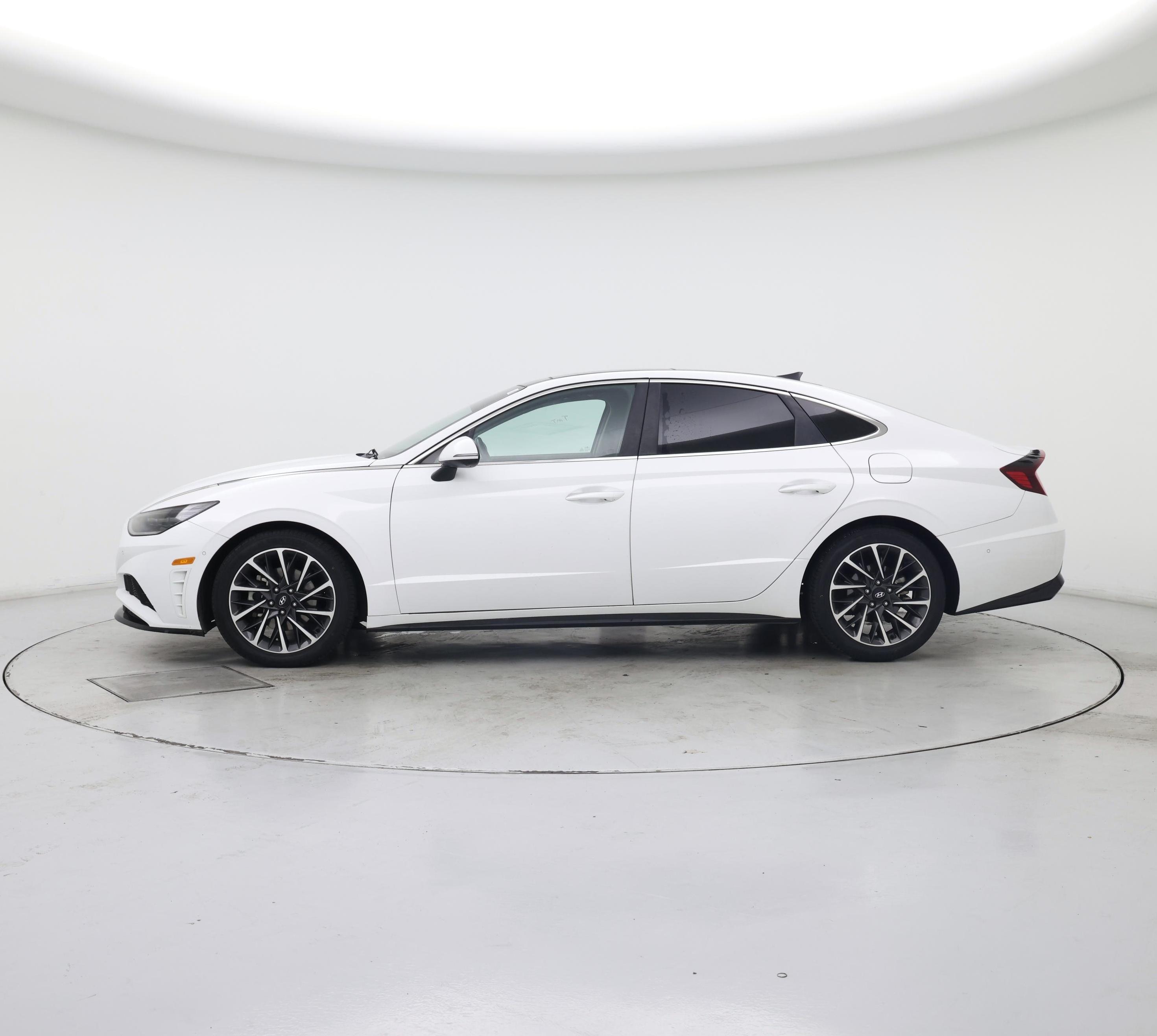 Thumbnail: 2020 Hyundai Sonata - 3