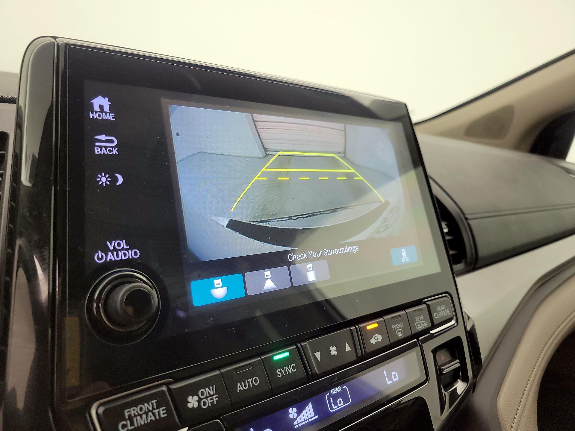 Thumbnail: 2019 Honda Odyssey - 14