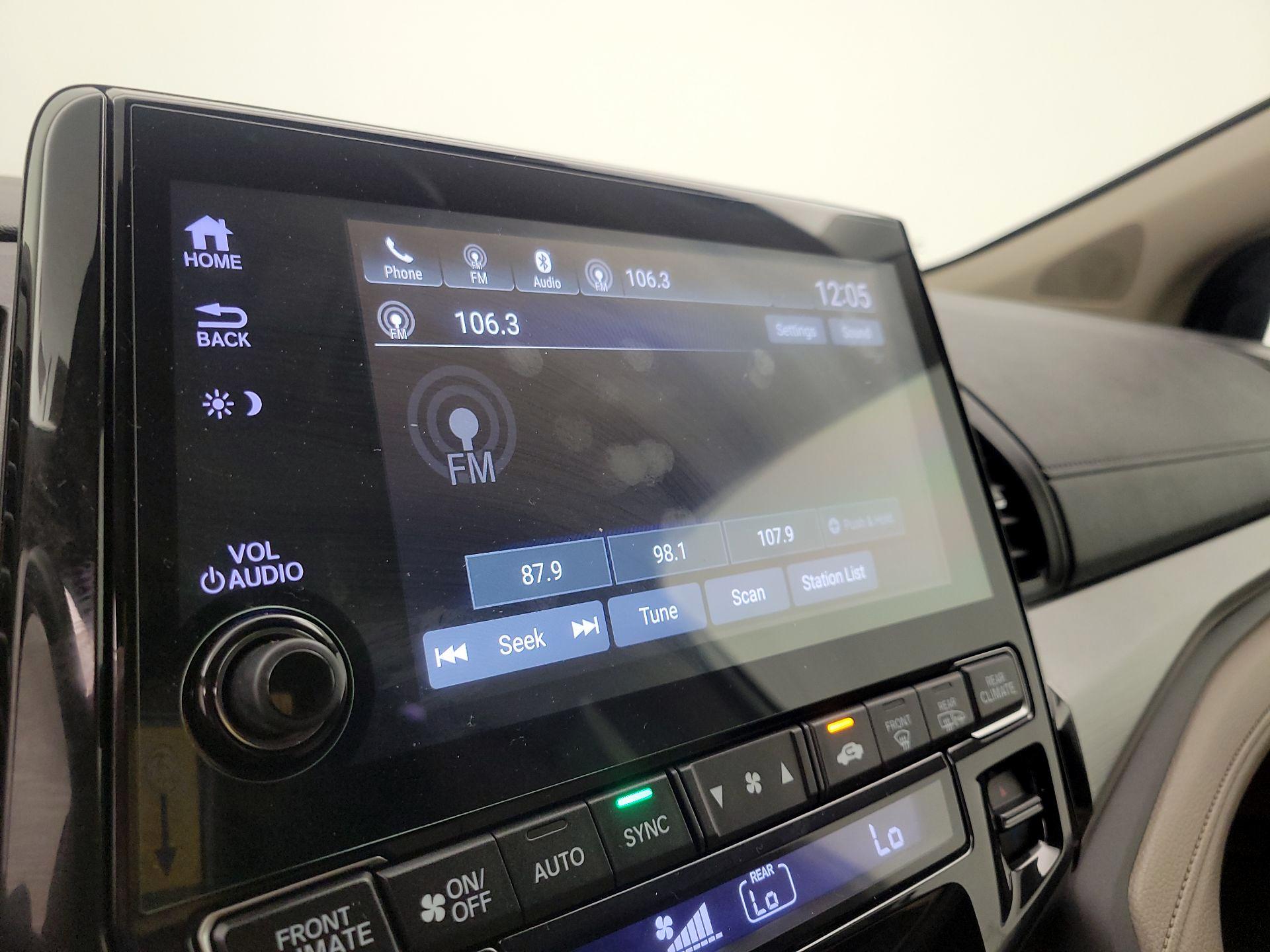 Thumbnail: 2019 Honda Odyssey - 15
